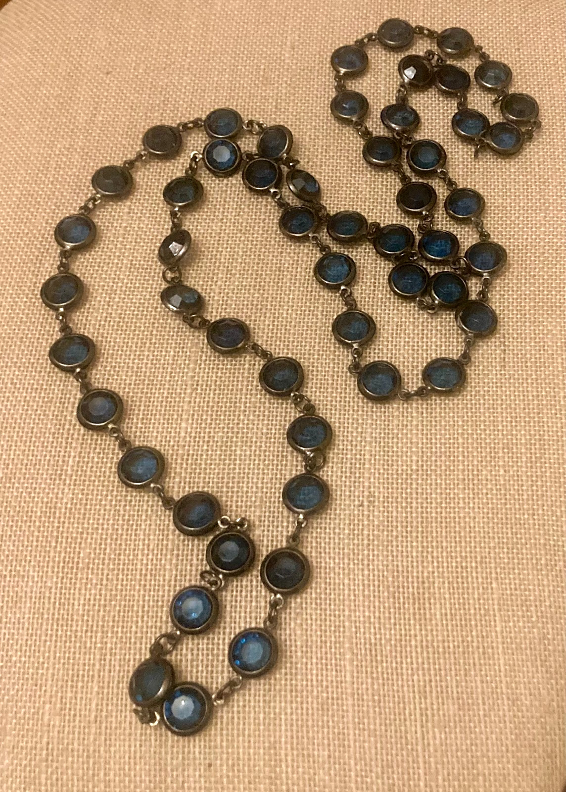 VTG Blue Faceted Crystal Glass Open Back Bezel Set Necklace 41″ Flapper Layer