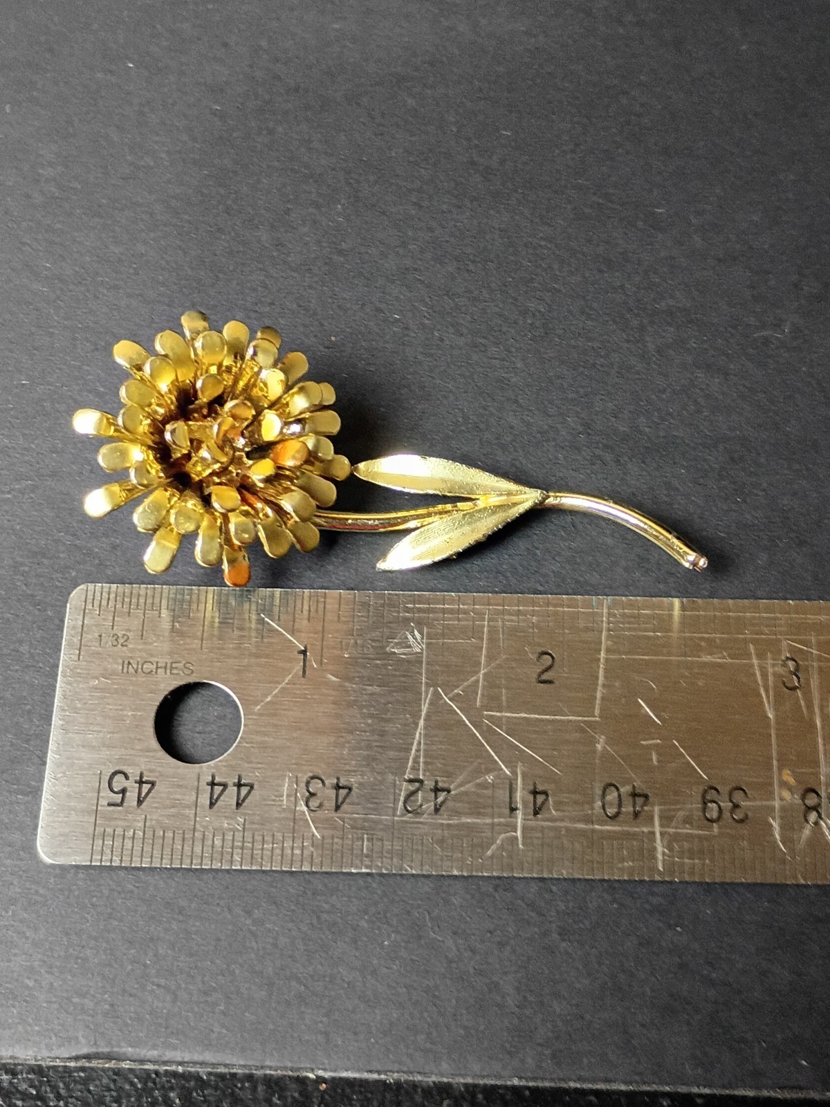 TWO Vintage Floral flower Brooch Pin Gold Tone