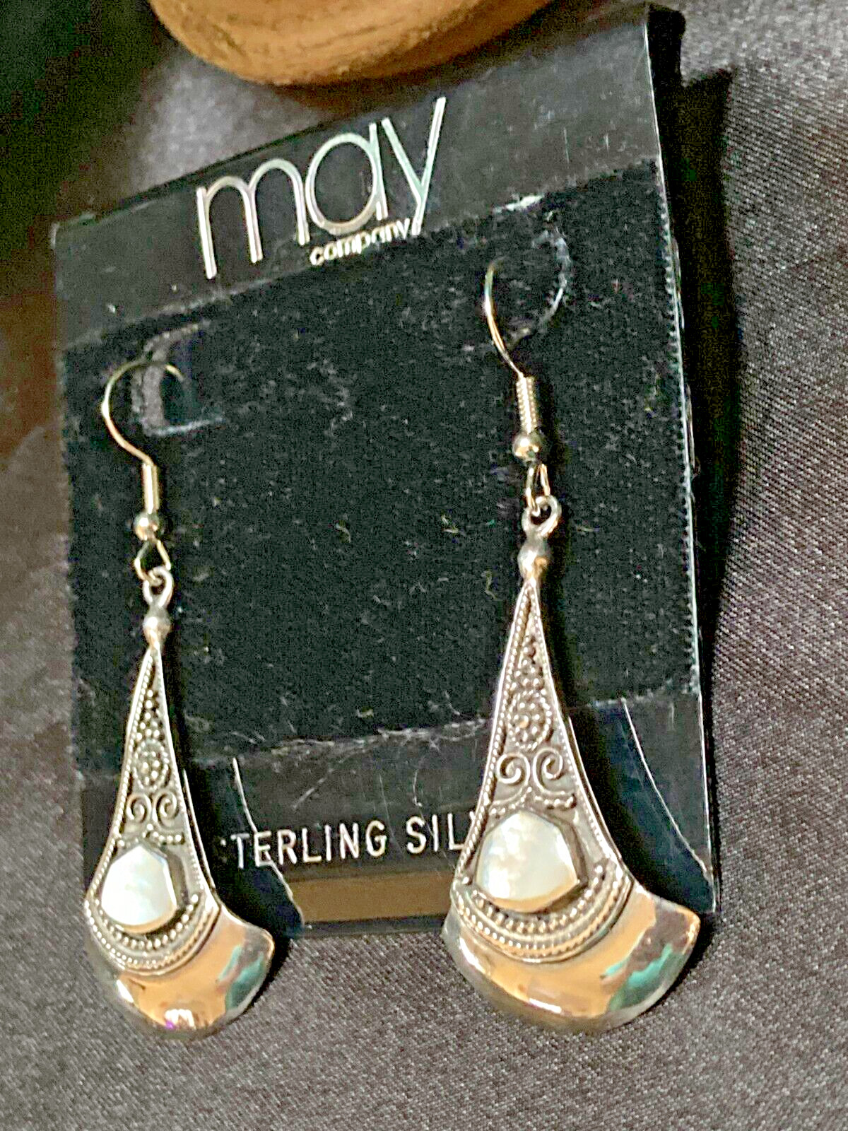 Vintage May Company Dept Store Sterling Silver Mother Of Pearl Drop Earrings