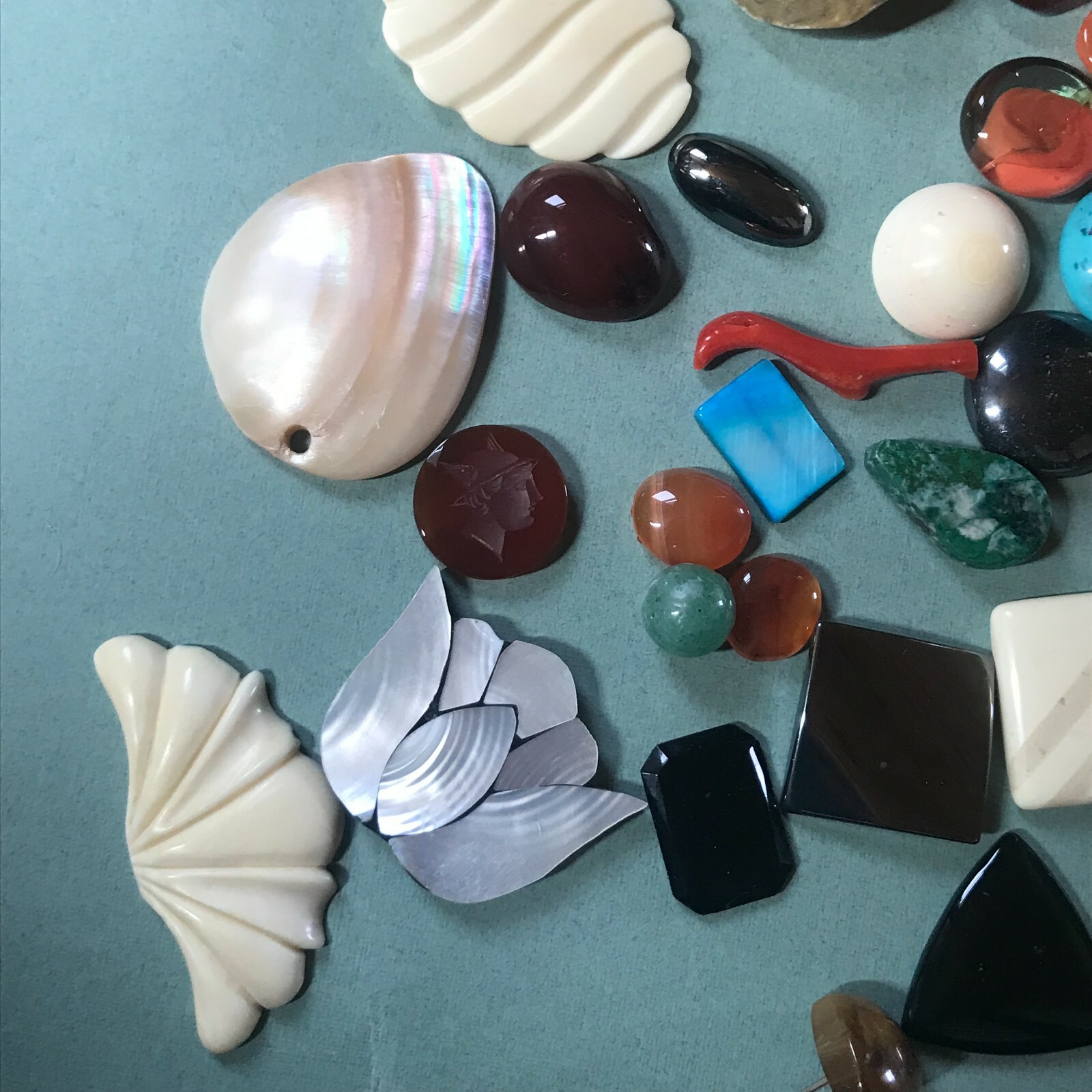 Mixed Lot of Vintage to Now Plastic Stone Carved & Note Cabs for Use in Jewelry