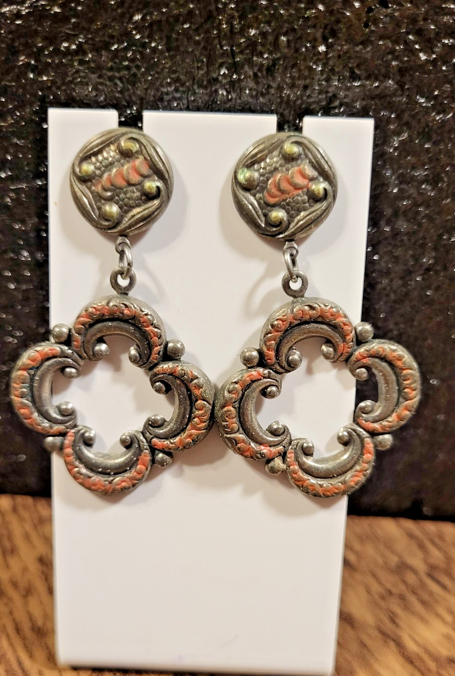 Vintage 1970s Quatrefoil French Style Silver Tone Dangle Earrings