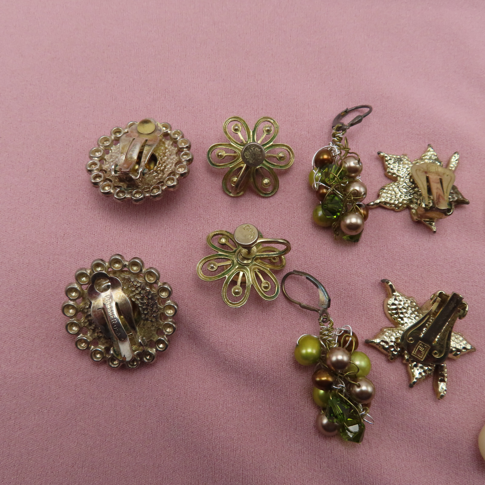 6 Pair Earrings Vintage Signed Purple Green Rhinestone White Leaf Pearl Lot 84c