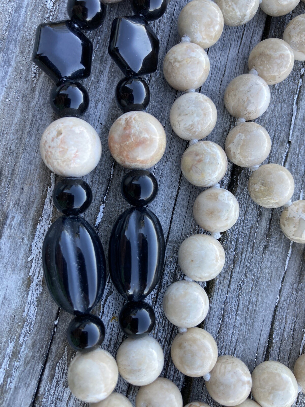 Vintage Bead Necklace Hand Knotted Gemstone Jasper Onyx Cool Stone 33″ VTG