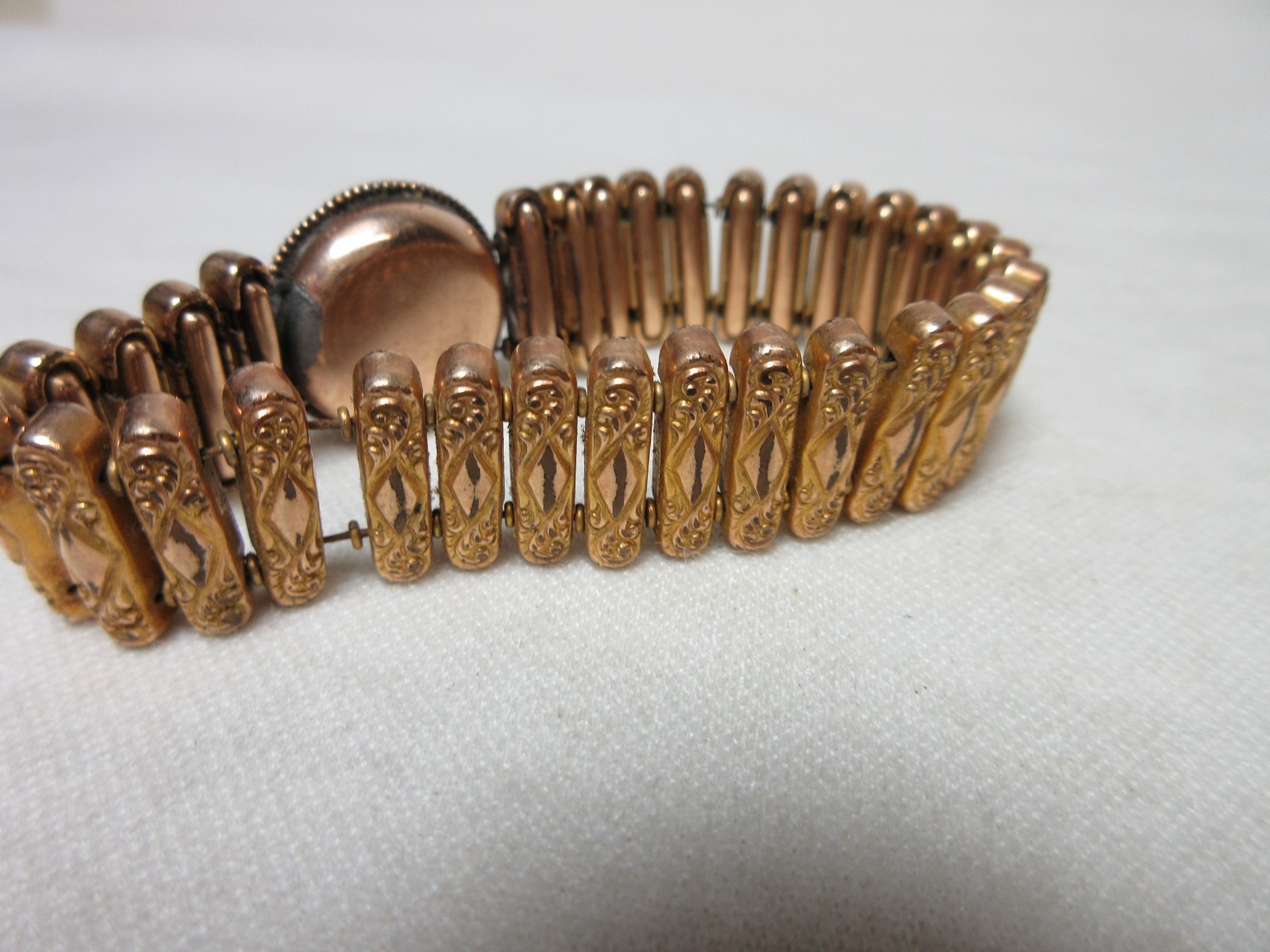 VINTAGE ANTIQUE GOLD FILLED SWEETHEART EXPANSION BRACELET AAG COMPANY PATD 05