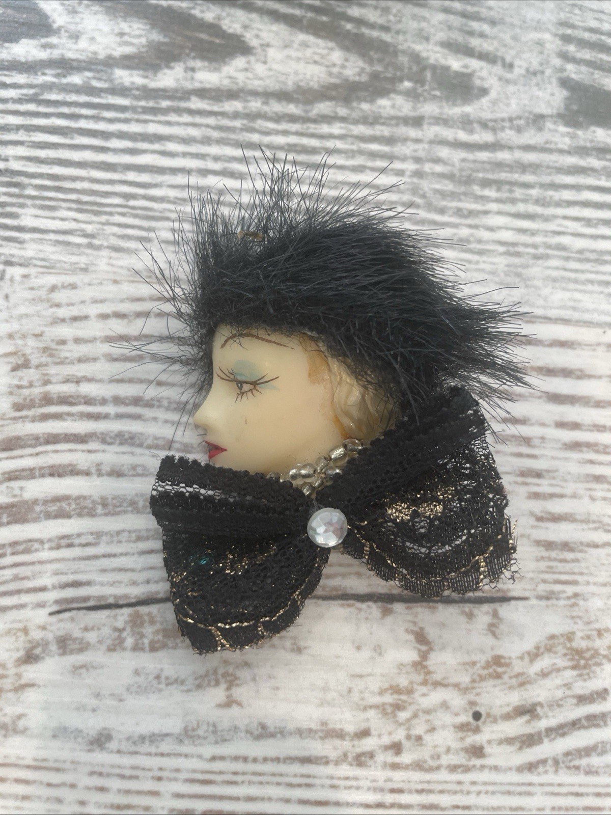 Vtg Statement Brooch 1920s Style Lady With Faux Fur Hat 3×2 Inches