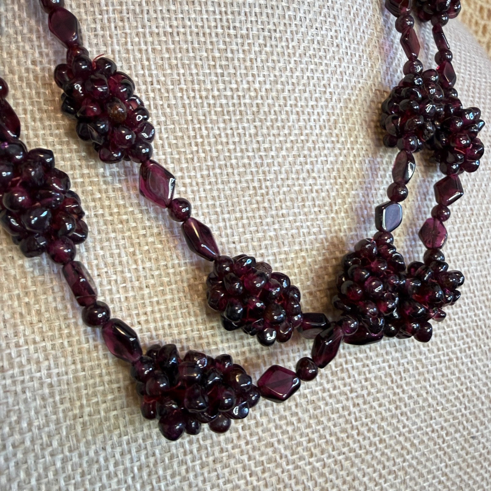 Vintage Garnet Grape Cluster Beaded Necklace 18″ Hang Continuous No Clasp