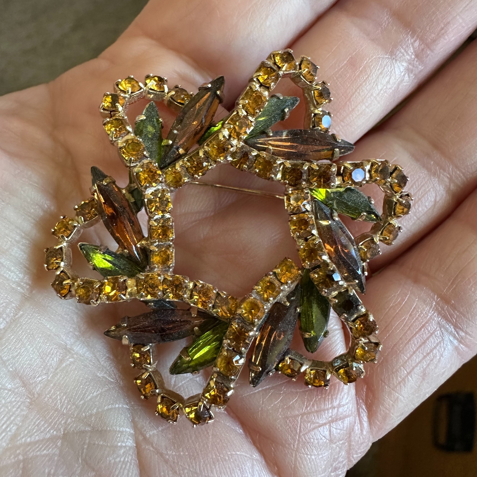 Vintage Rhinestone Brooch – Fall Colors Green & Amber Pinwheel 1960s