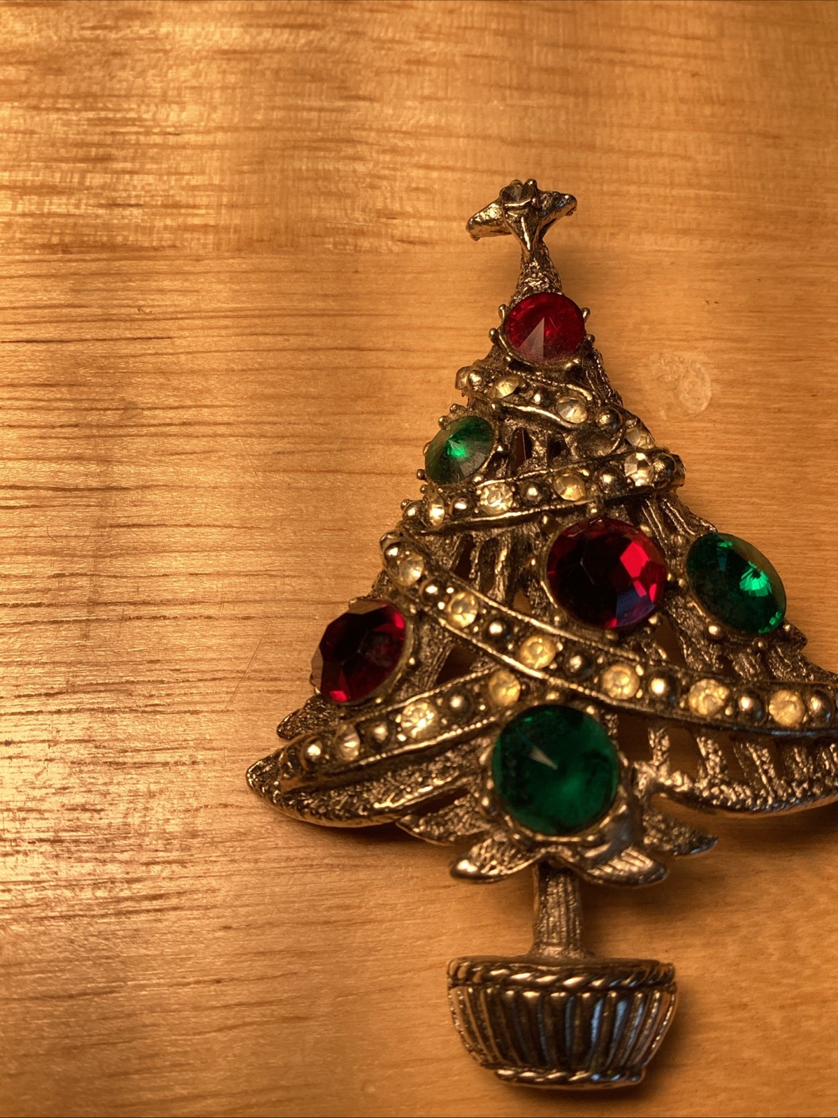 Vintage Christmas tree red green Stone brooch pin collectible jewelry