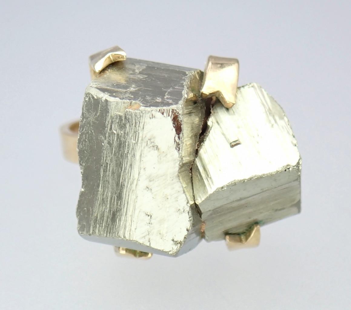 Amazing Vintage 1970s Brutalist Modernist 9K Gold Pyrite Cocktail Ring 1971 7.25
