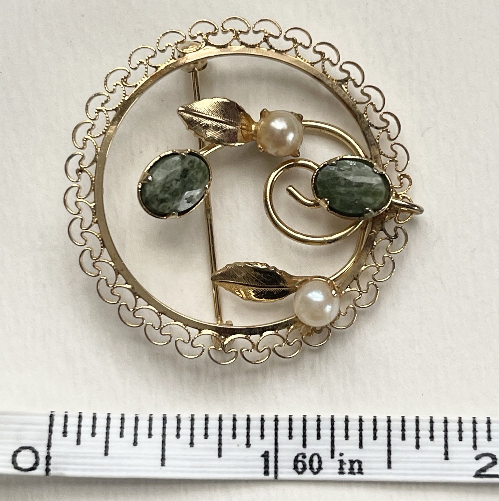 Vintage Signed AC 12K GF Pearl and Jade Cabochon Filigree Brooch Pin