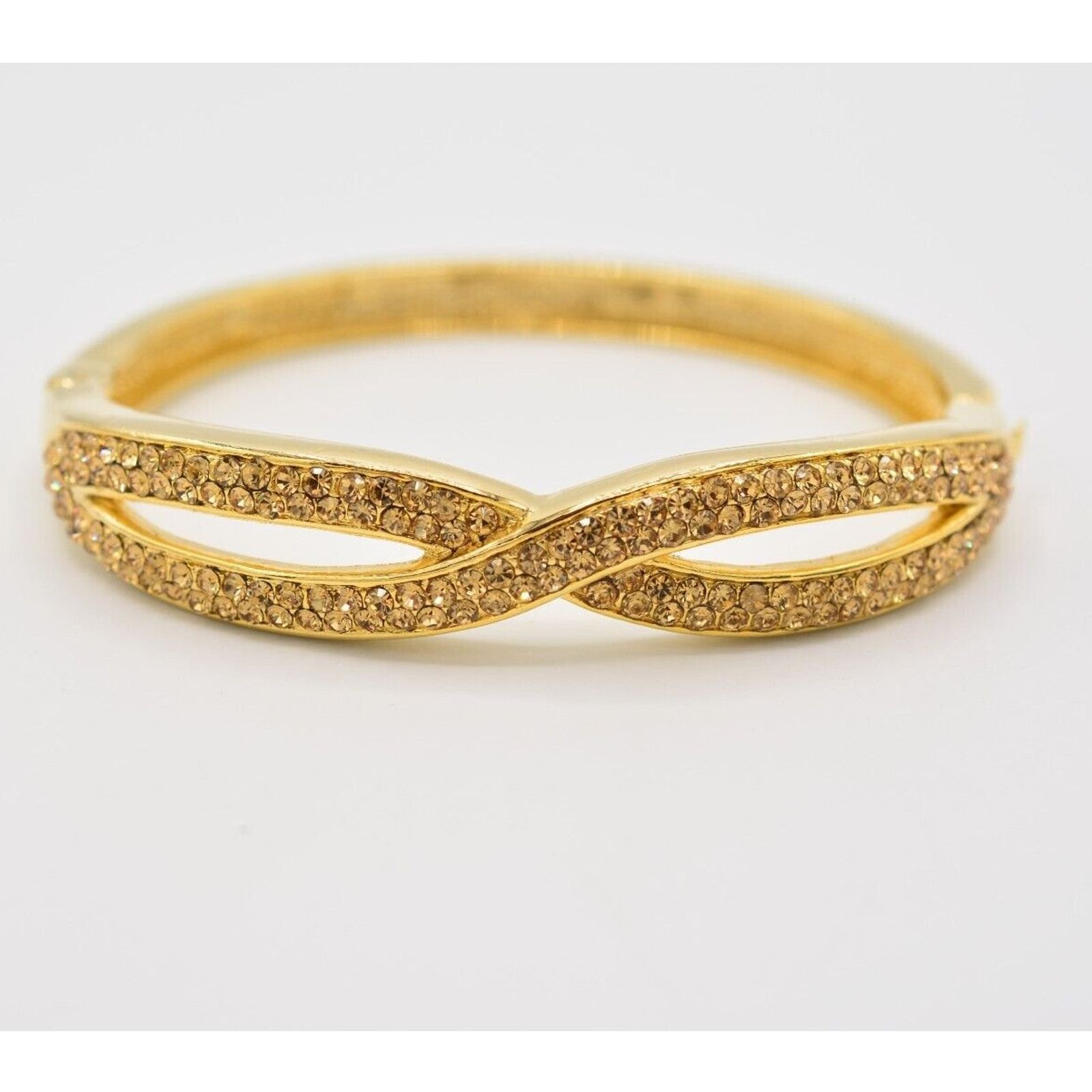 Vintage Statement Crystal Bangle Bracelet Peach Rhinestone Gold Tone Hinged Bin8