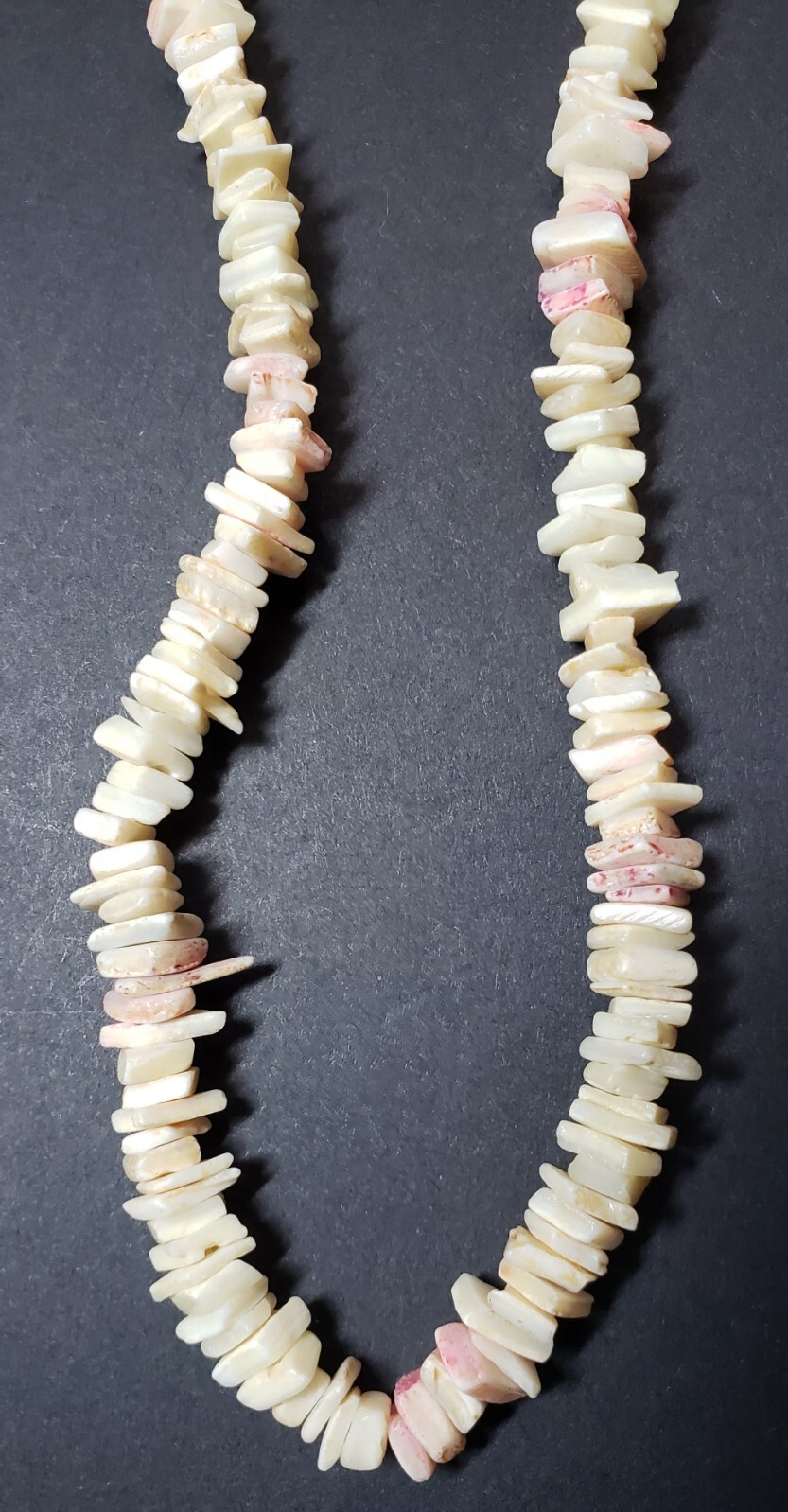 Shell Pieces Retro Necklace Cream & Pink Barrel Clasp Vintage 1970s 24 inches