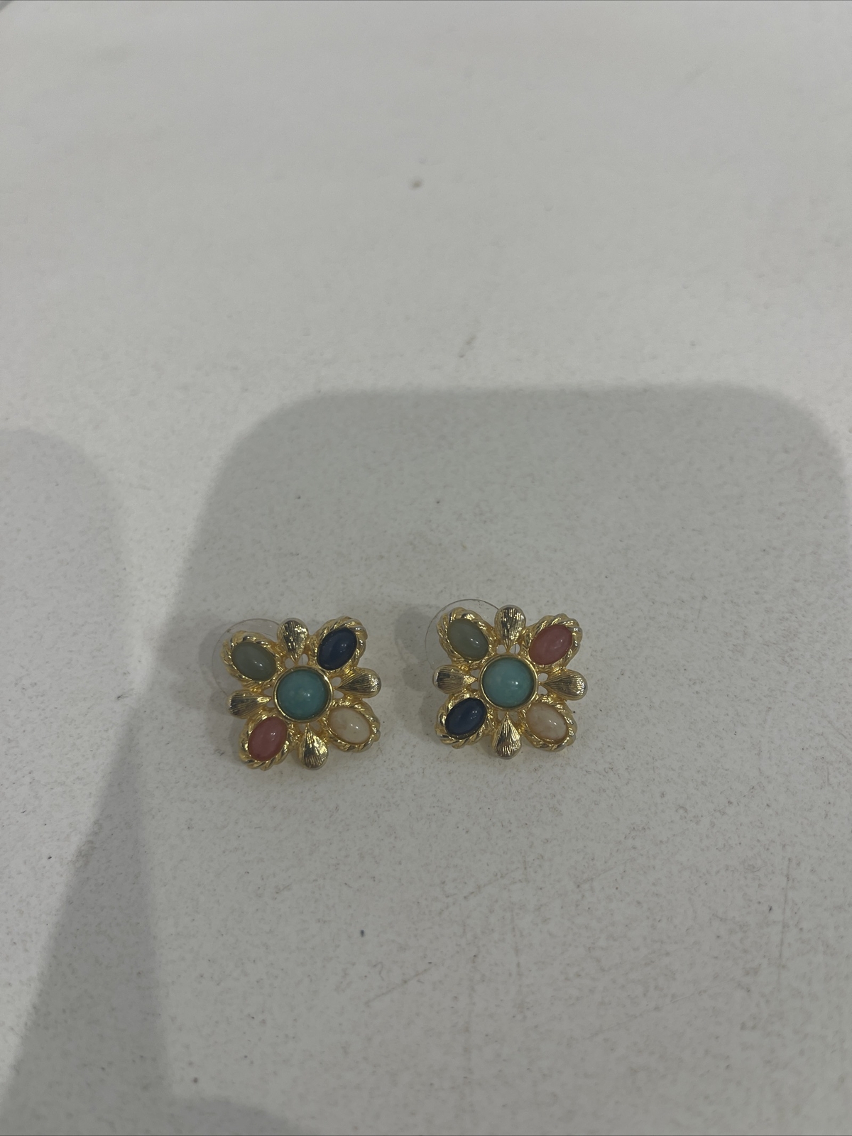 ESTATE EARINGS GOLD TONE WITH STONES