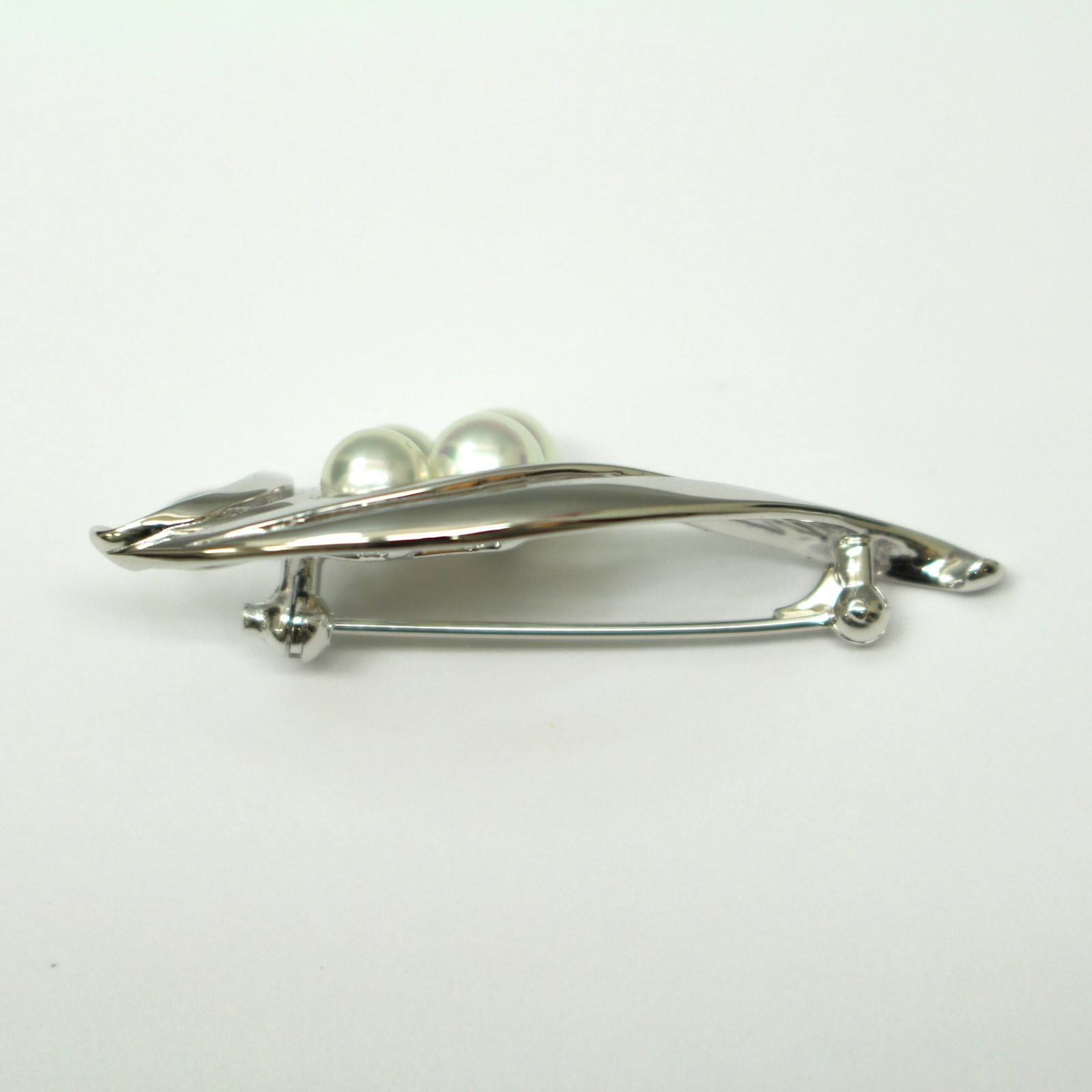 MIKIMOTO Antique Brooch Silver Flower Design Made in Japan 4 Pearls