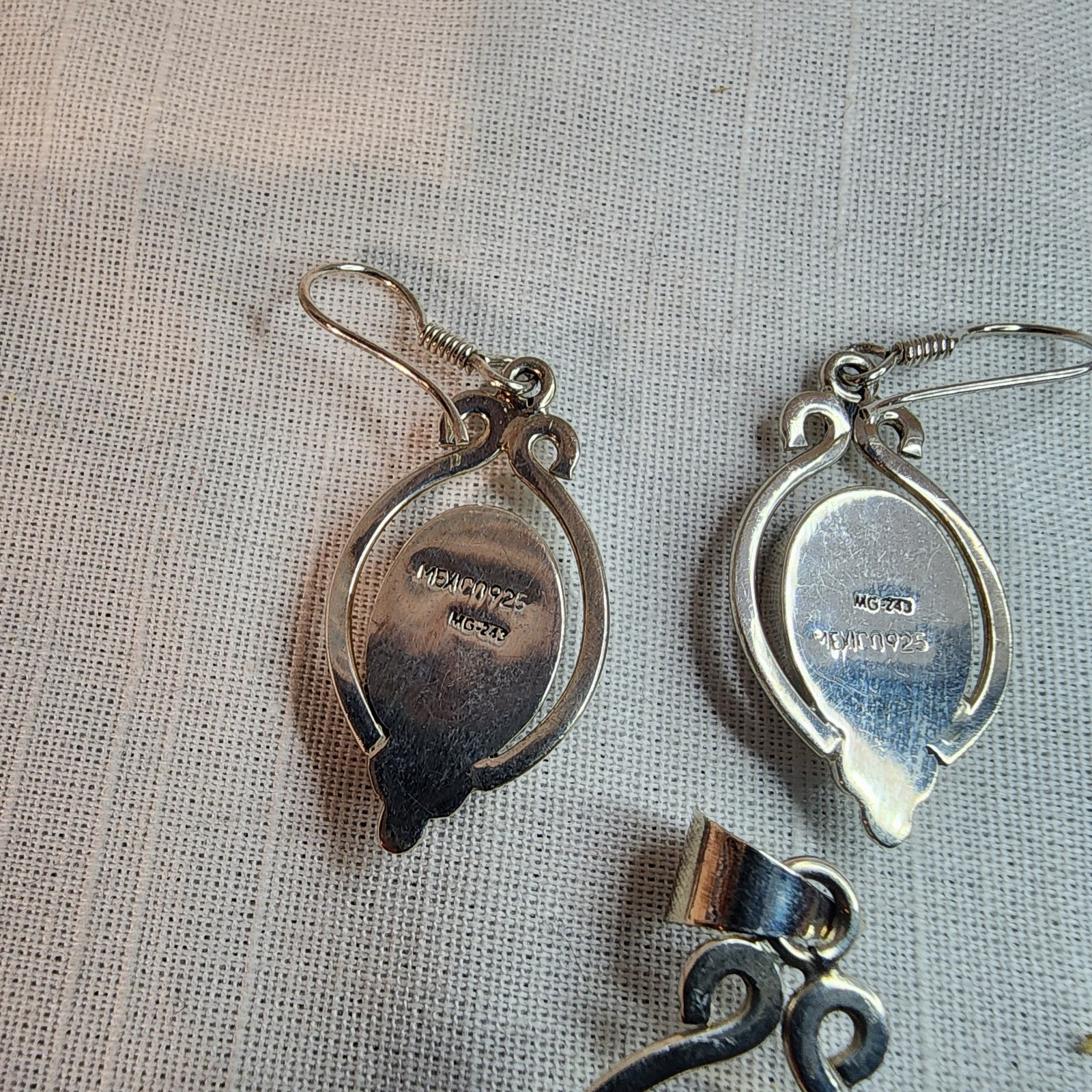 Mexico MG243, Vintage 925 Sterling Silver/Abalone, Pendant and Earrings, NICE!