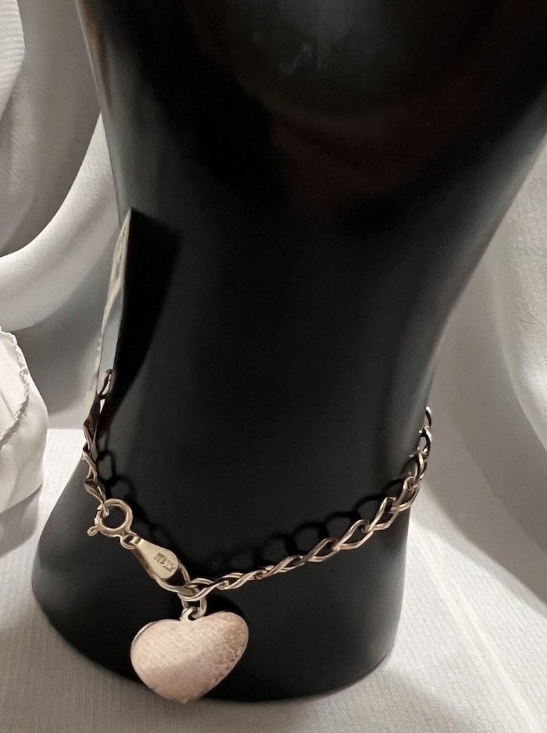 6 & 3/4″ ITALY Sterling Silver HEART Starter CHARM BRACELET Vintage w/ Tag