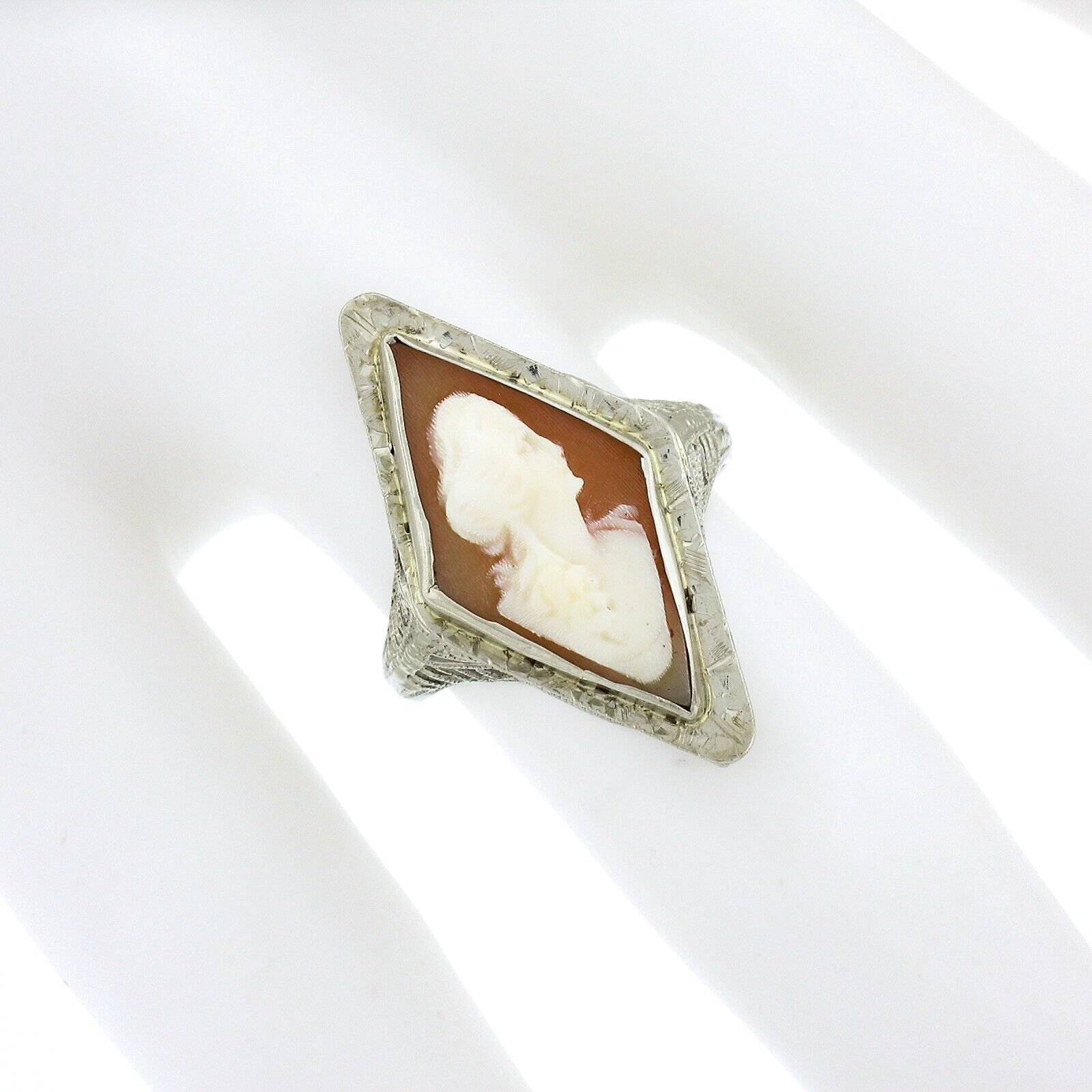 Antique Art Deco 14K White Gold Lozenge Shape Carved Shell Cameo Filigree Ring