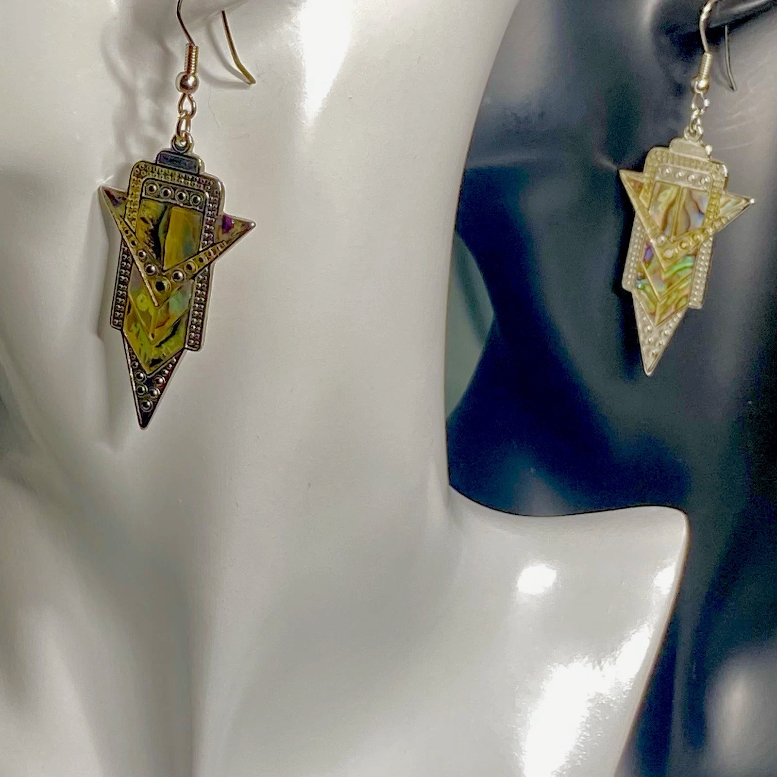 Art Deco Inlaid NZ Pāua Shell on Dangle Earrings 13g, Length Approximately 2”