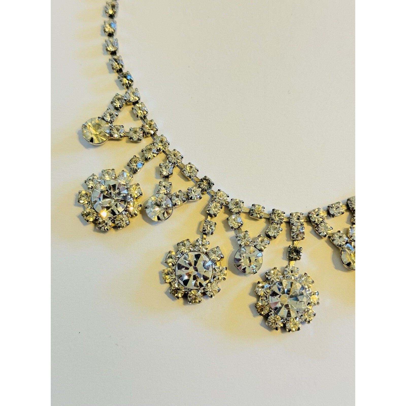VTG Austrian Crystal Rhinestone Necklace Collar Statement Sparkly Jeweled 16″