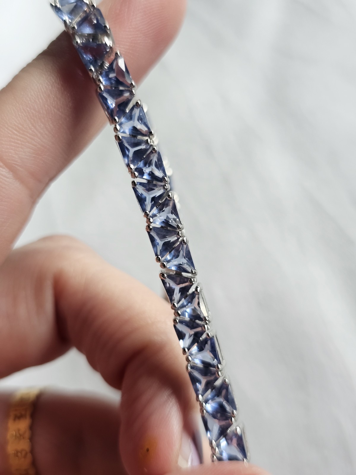 Vintage 925 Sterling Silver Trillion Cut Tanzanite Glass Tennis 8″ Bracelet