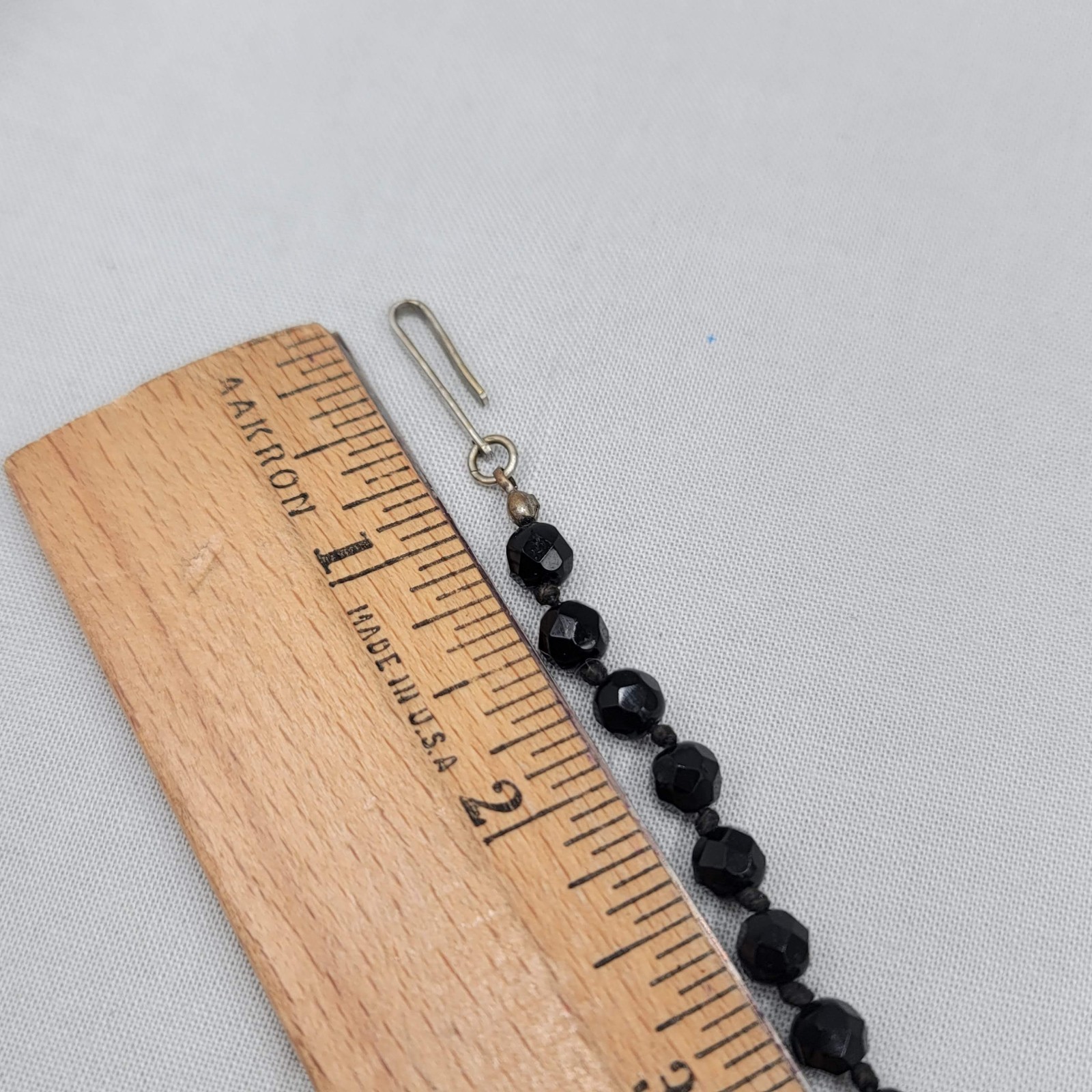 Vintage Black Glass Rhinestone Necklace Silver tone 15″-16.5″