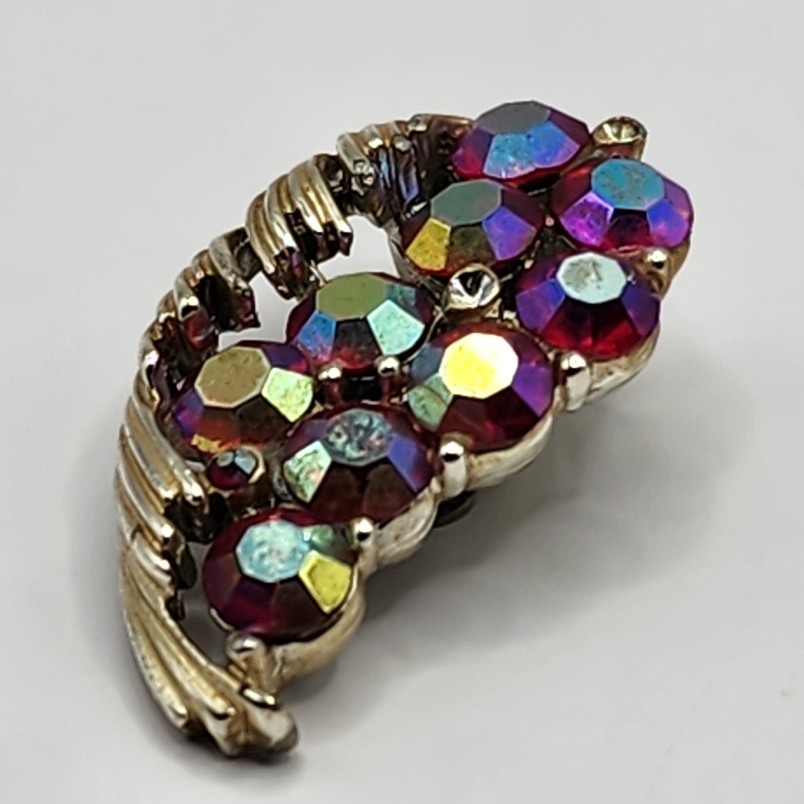 Vintage Lisner Fuchsia Red Aurora Borealis Rhinestone Feather Leaf Clip Earrings
