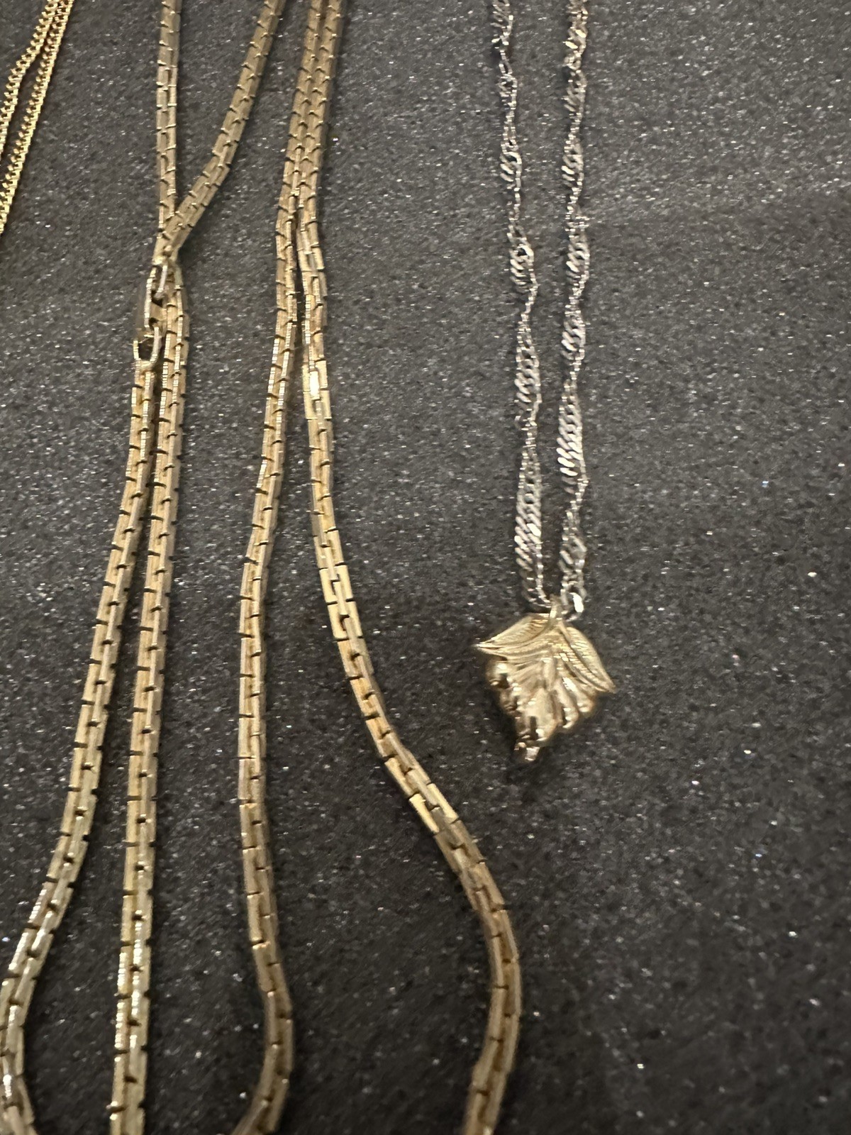 Vintage Estate Costume Jewelry Lot! Brooches and more!