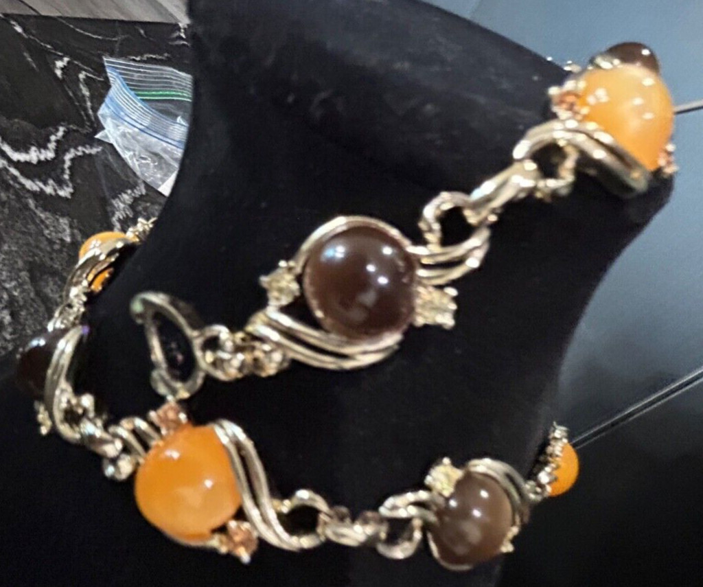 Vintage Peach Brown Moonglow Thermoset Lucite Rhinestone Necklace & Bracelet Set