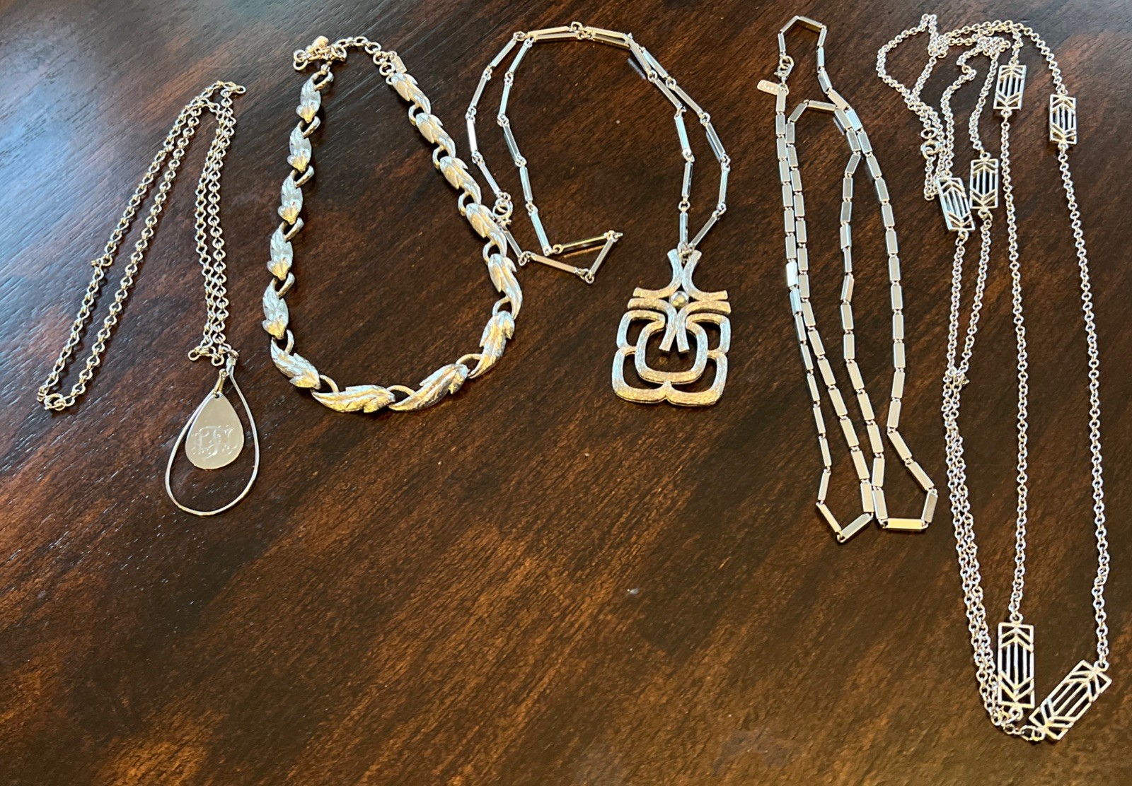 5 DIFFERENT VINTAGE SILVER TONE Estate NECKLACES