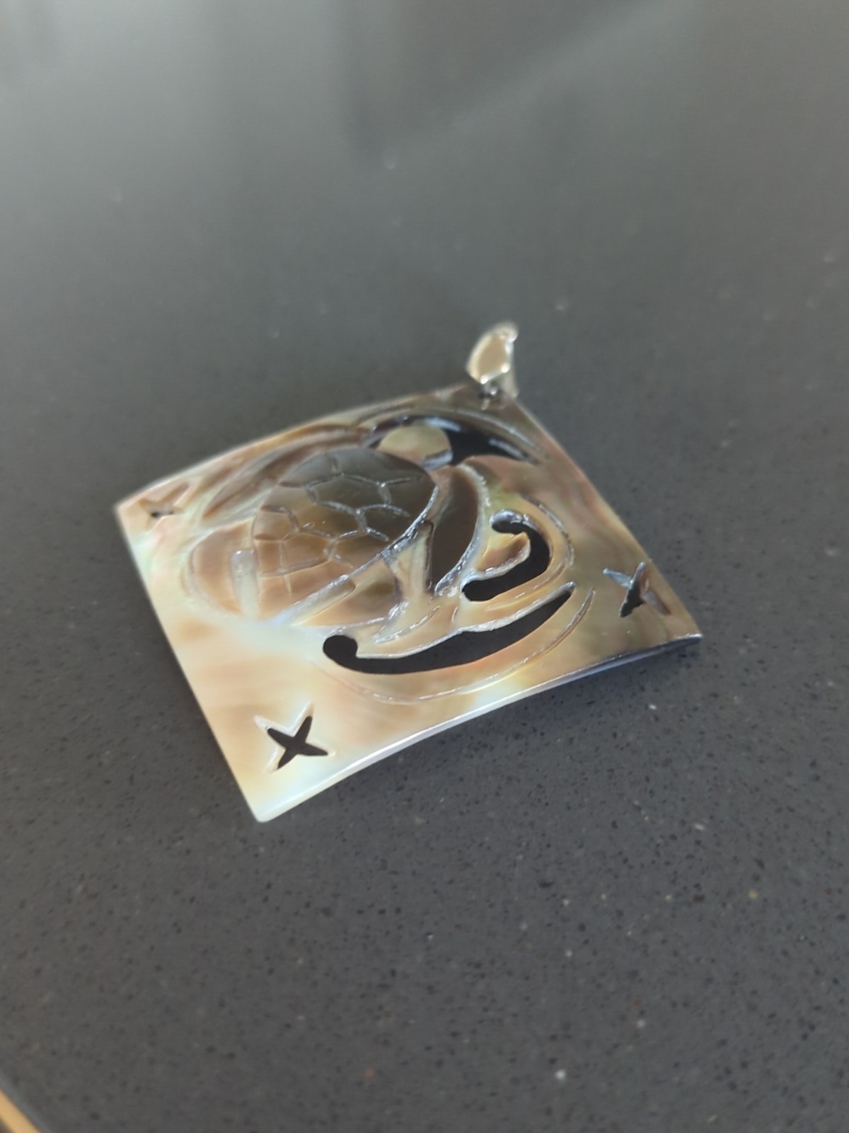 Carved Mother of Pearl Abalone Doublet Sea Turtle Necklace Pendant J13