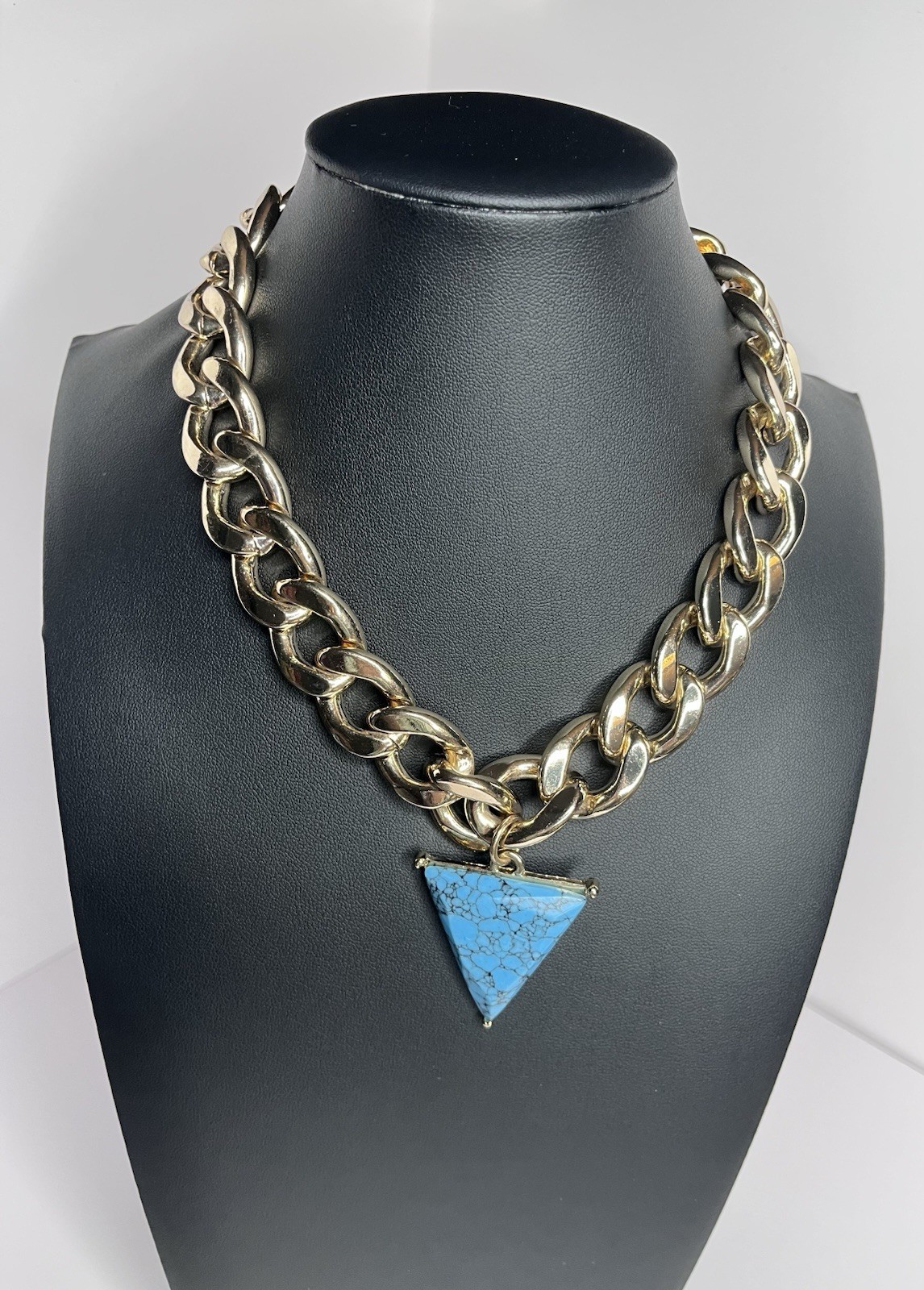 Vintage Faux Turquoise Triangle & Chunky Gold Tone Necklace 16-18 1/2 Inch