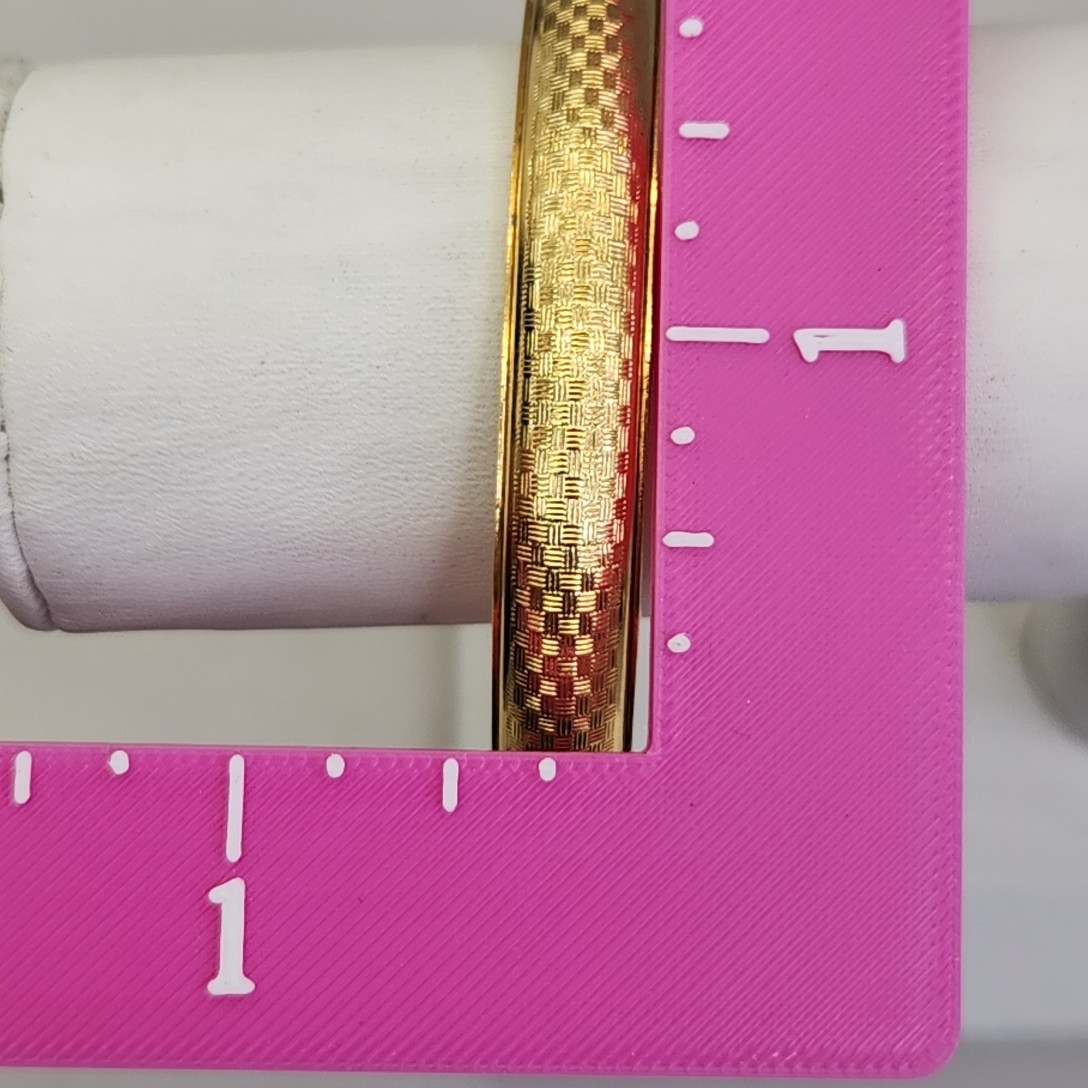 Vintage Bangle Bracelet Hinged Gold Tone Etched Cross Hatched 1cm 6.75″