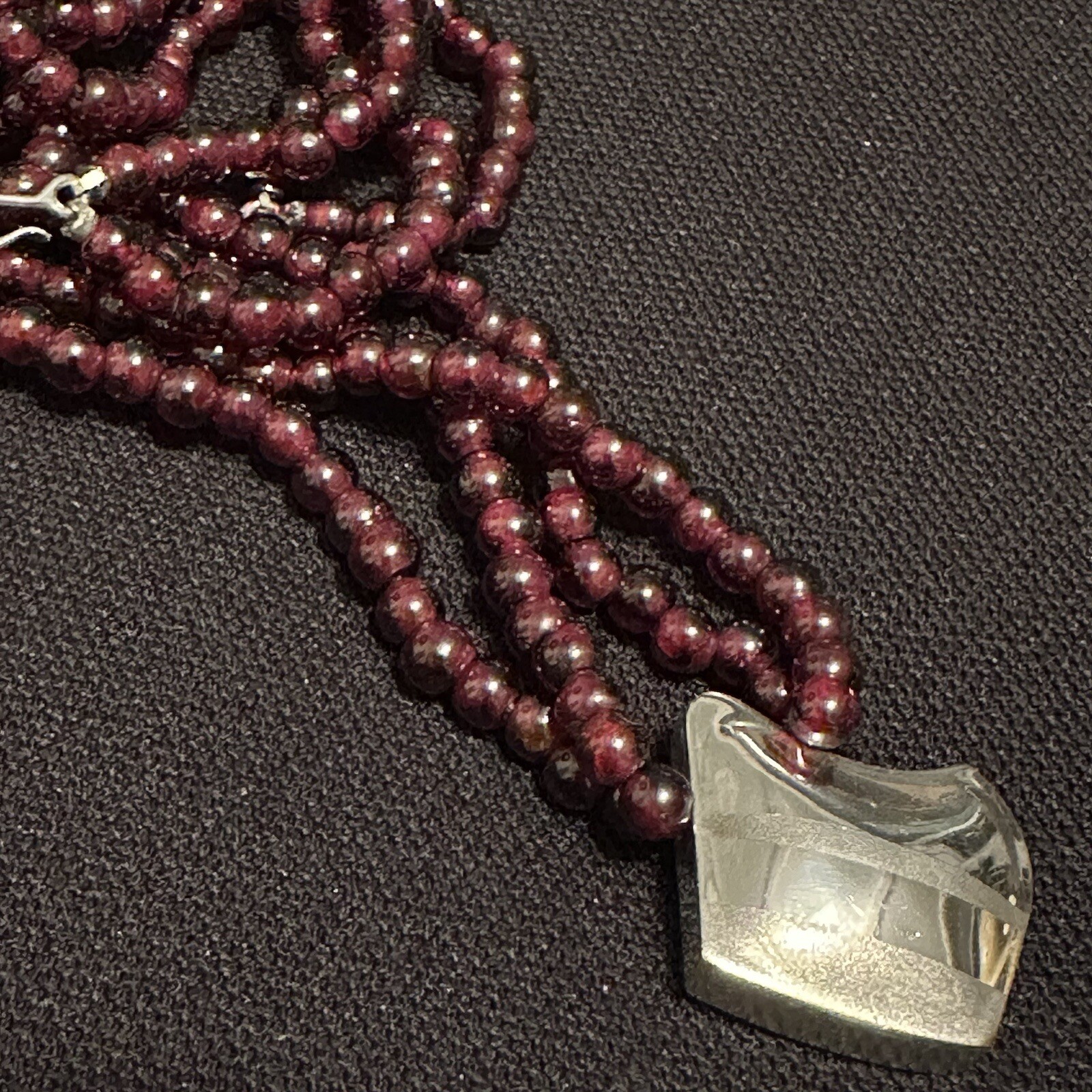 ARTISAN MADE ESTATE STERLING SILVER & GARNET BEAD DESIGN NECKLACE 19 3/4” LONG