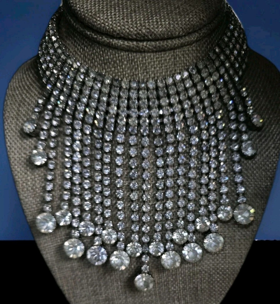 Stunning Vintage Rhinestone Drop Choker 12″ – 16″ Wedding, Vegas, Runway