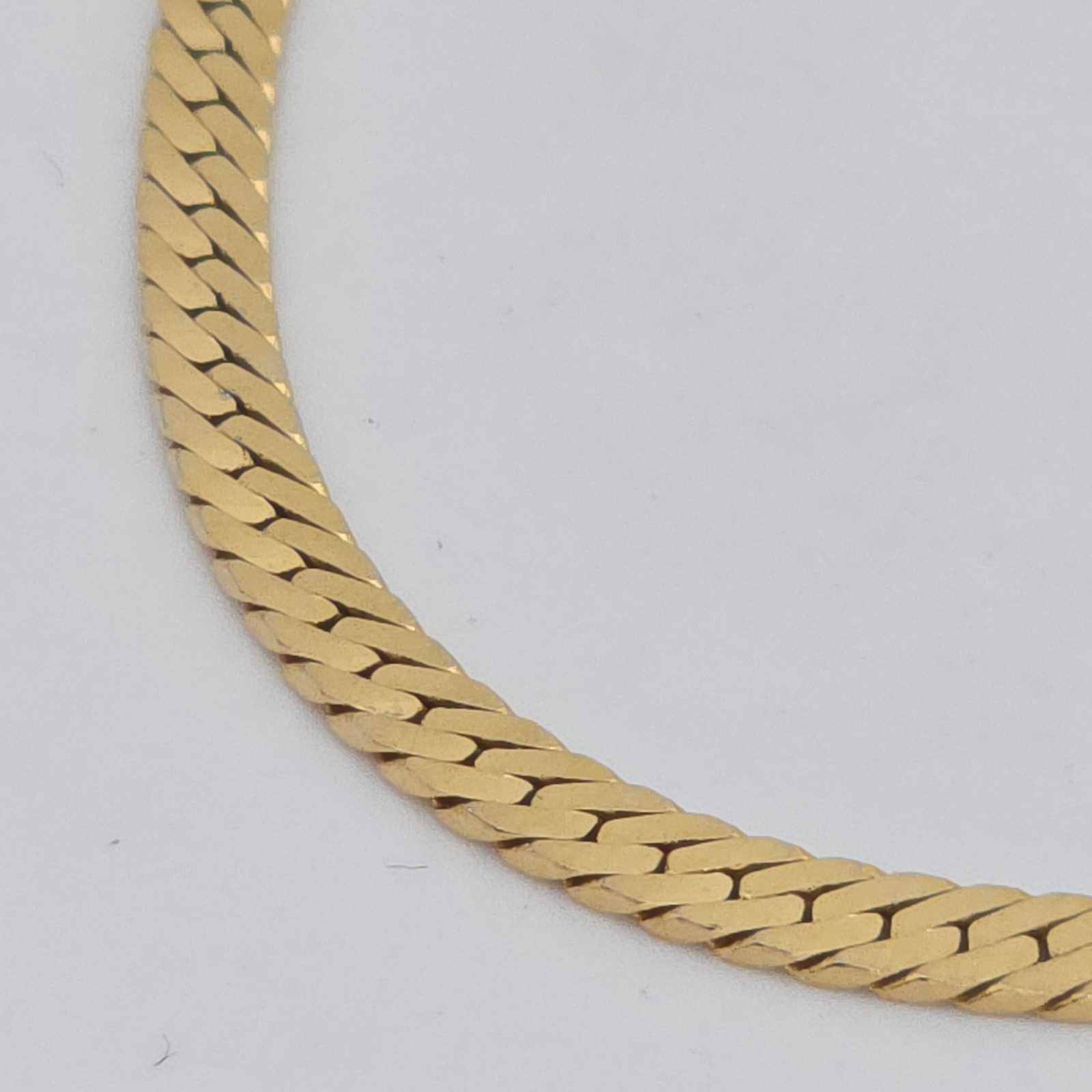 Genuine Vtg MONET Bracelet Serpentine Chain Sister Clasp Gold Plated Signed 7.5″