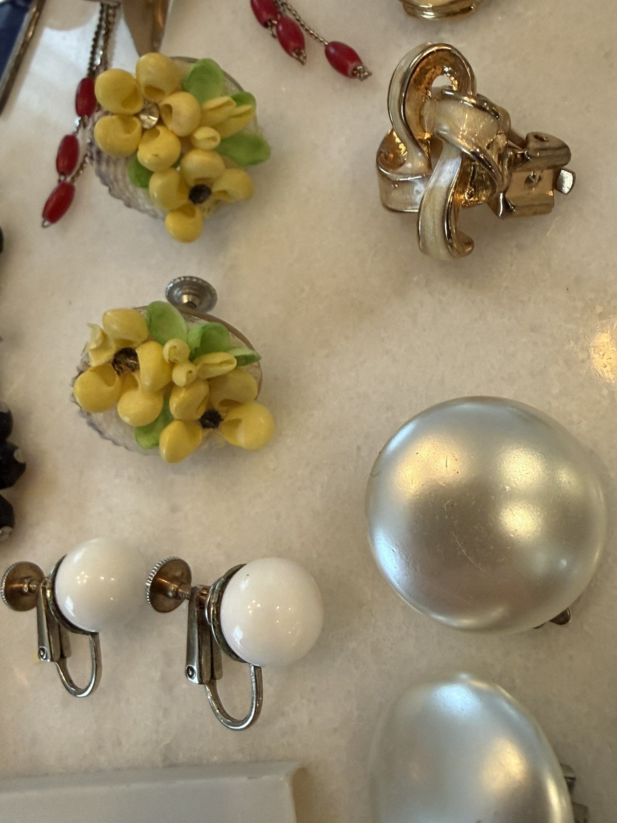 32 VTG Lot Earrings Craft Harvest Repair 1950s-1980s Some Signed, 1 silver