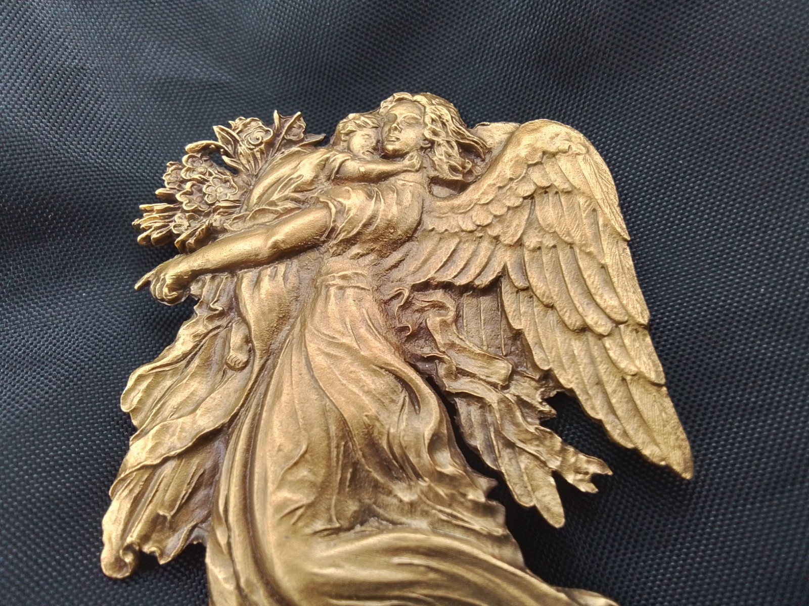 SPNEA SOCIETY MYSTICAL CREATURE GUARDIAN ANGEL BABY CHILD PROTECTOR CHRISTIANITY