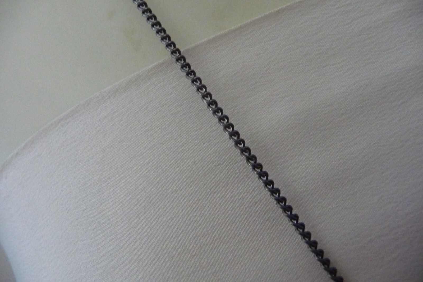DESIGNER ?? BLACK CHAIN w BLACK GRAY COPPER TONE BEADED BEADS NECKLACE #182A