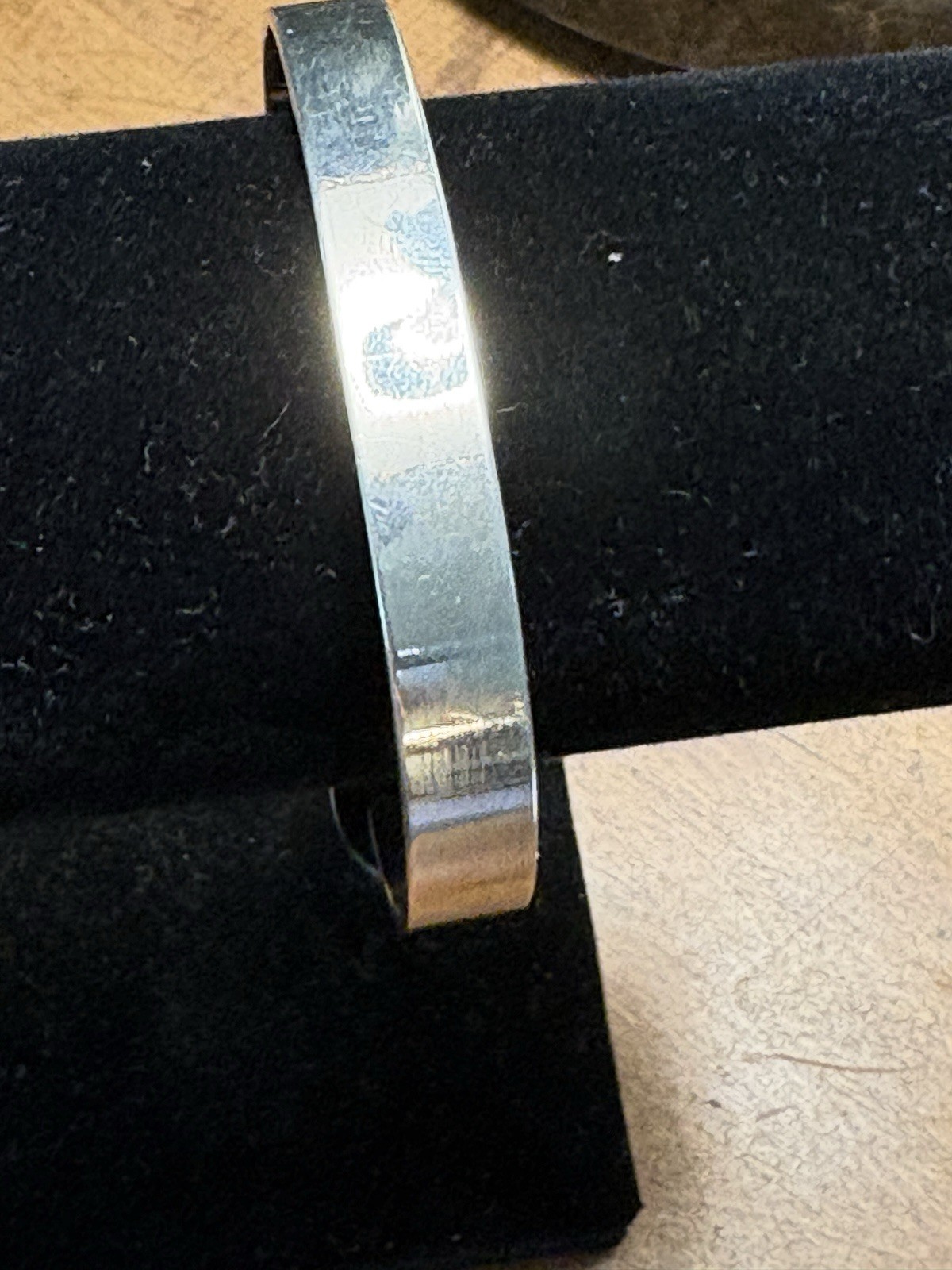 Vintage Sterling Silver and Lapis Inlay Bangle Bracelet 6 1/4 in 16 cm diameter