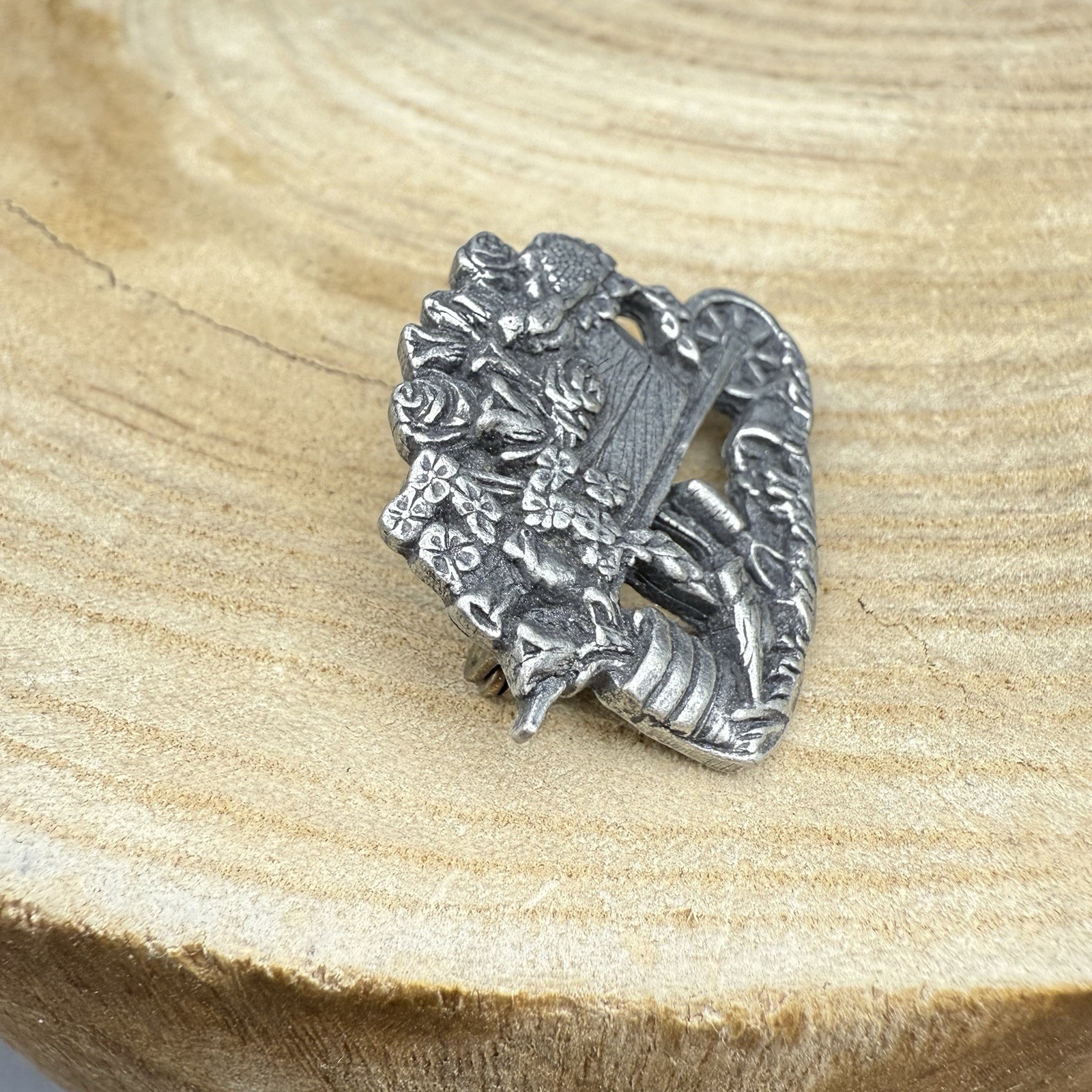 Vintage Birds & Blooms Limited Edition 2001 Pewter Flower Wheelbarrow Brooch Pin
