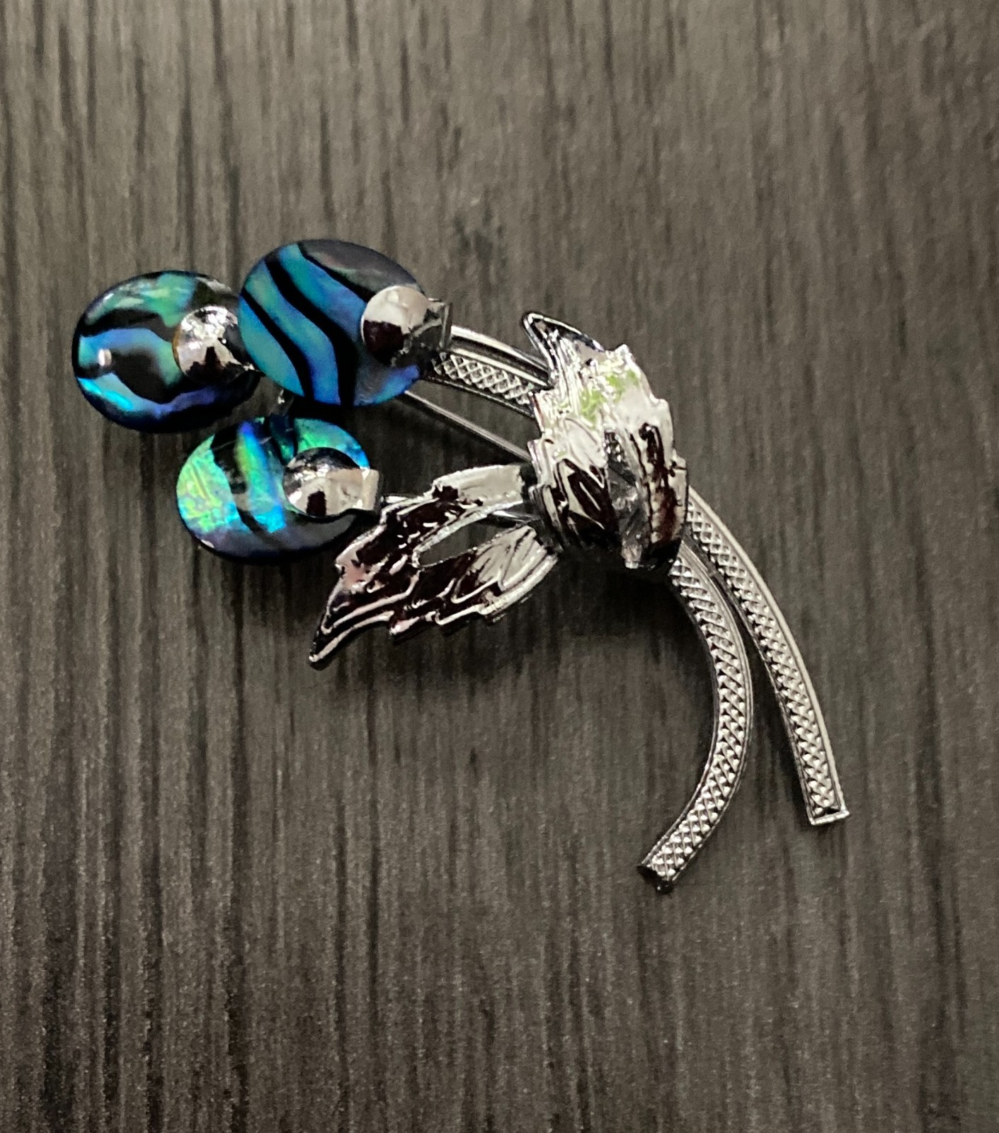Vintage Silver Tone Blue Abalone Paua Shell Brooch Floral Bunch Spray