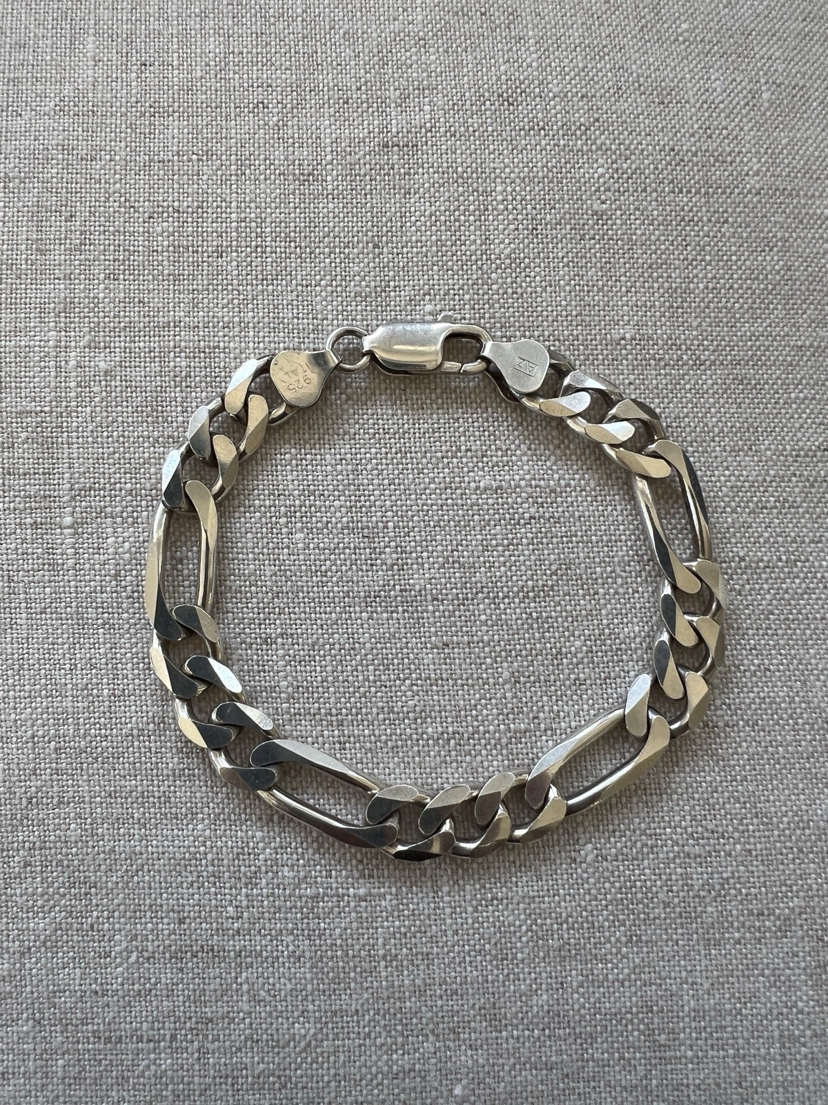 Vintage heavy solid 925 Italy AZ Sterling silver figaro chain bracelet 7.25”