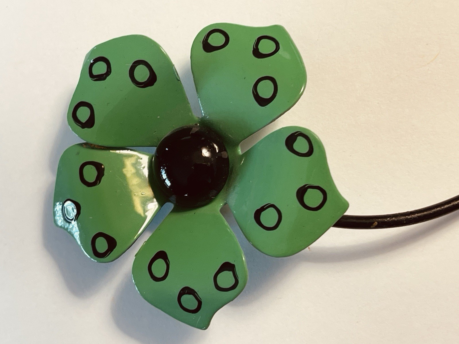 Vintage Enamel Dark Green With Black Accents Daisy Flower on Stem Pin Brooch