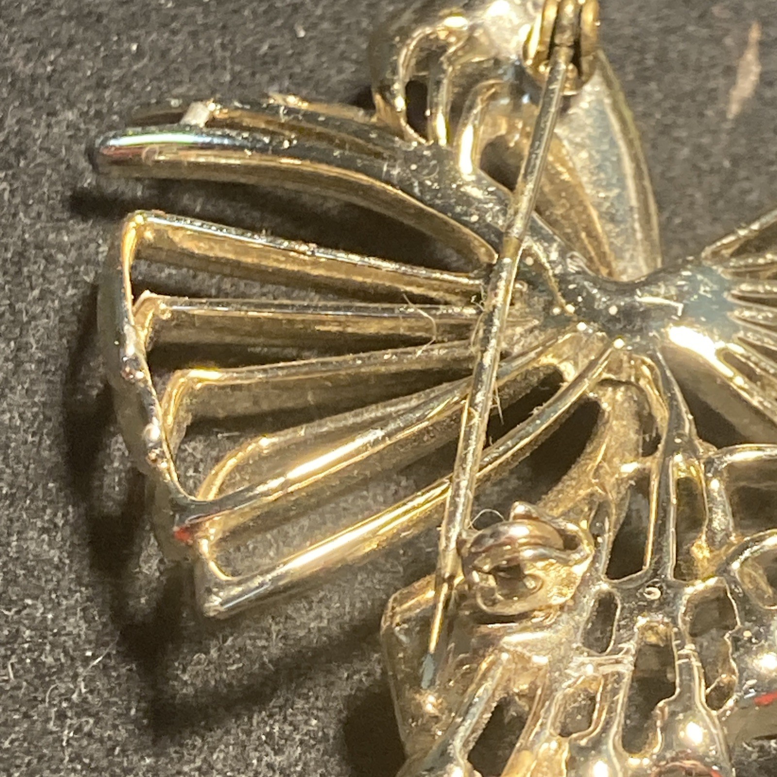 Open Gold Tone Clear rhinestone Rare Brooch Bow Floral Bouquet 2.08″ Old C photo