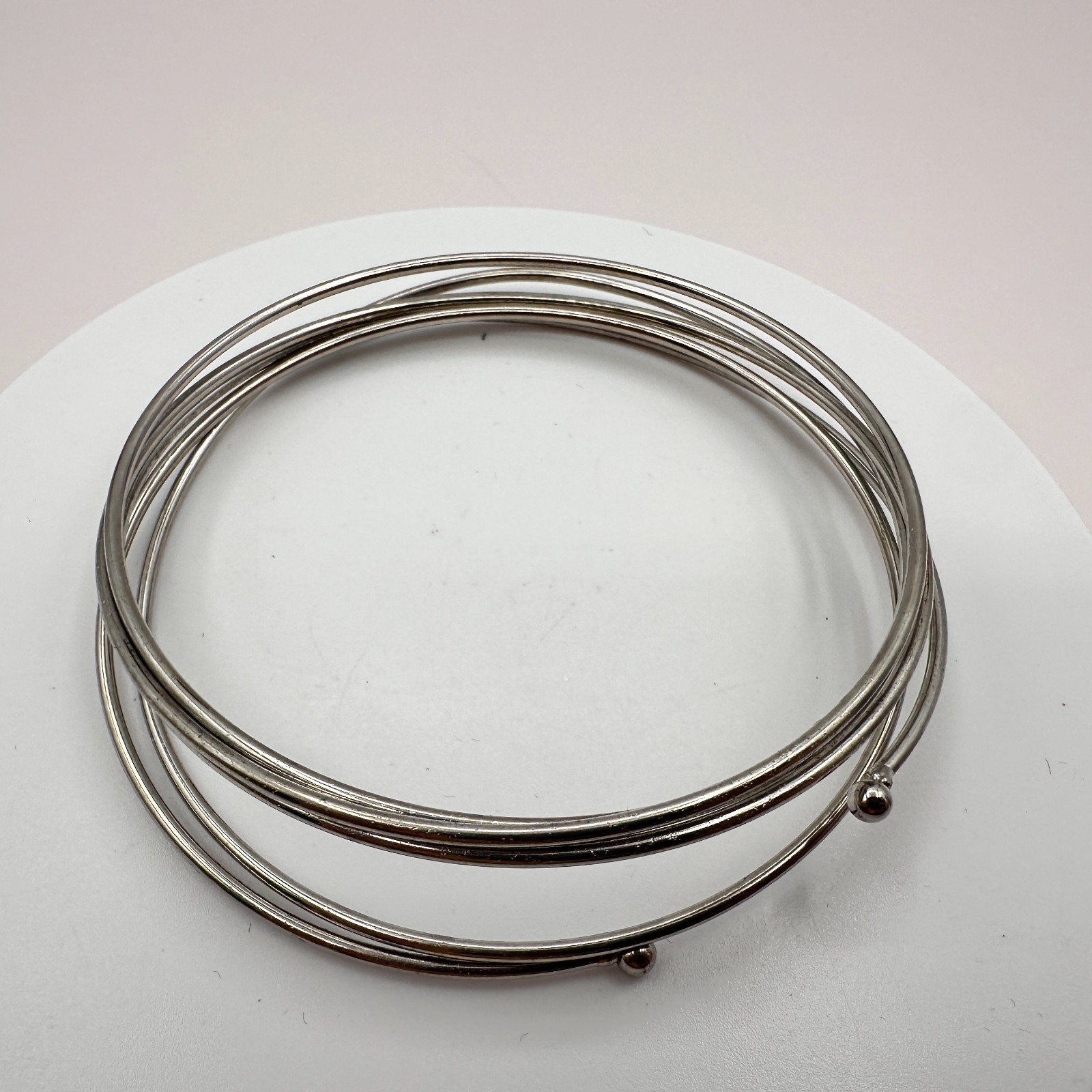 Vintage Y2K Silver Tone Multi Strand Memory Wire Wrap Bracelet Women’s Jewelry