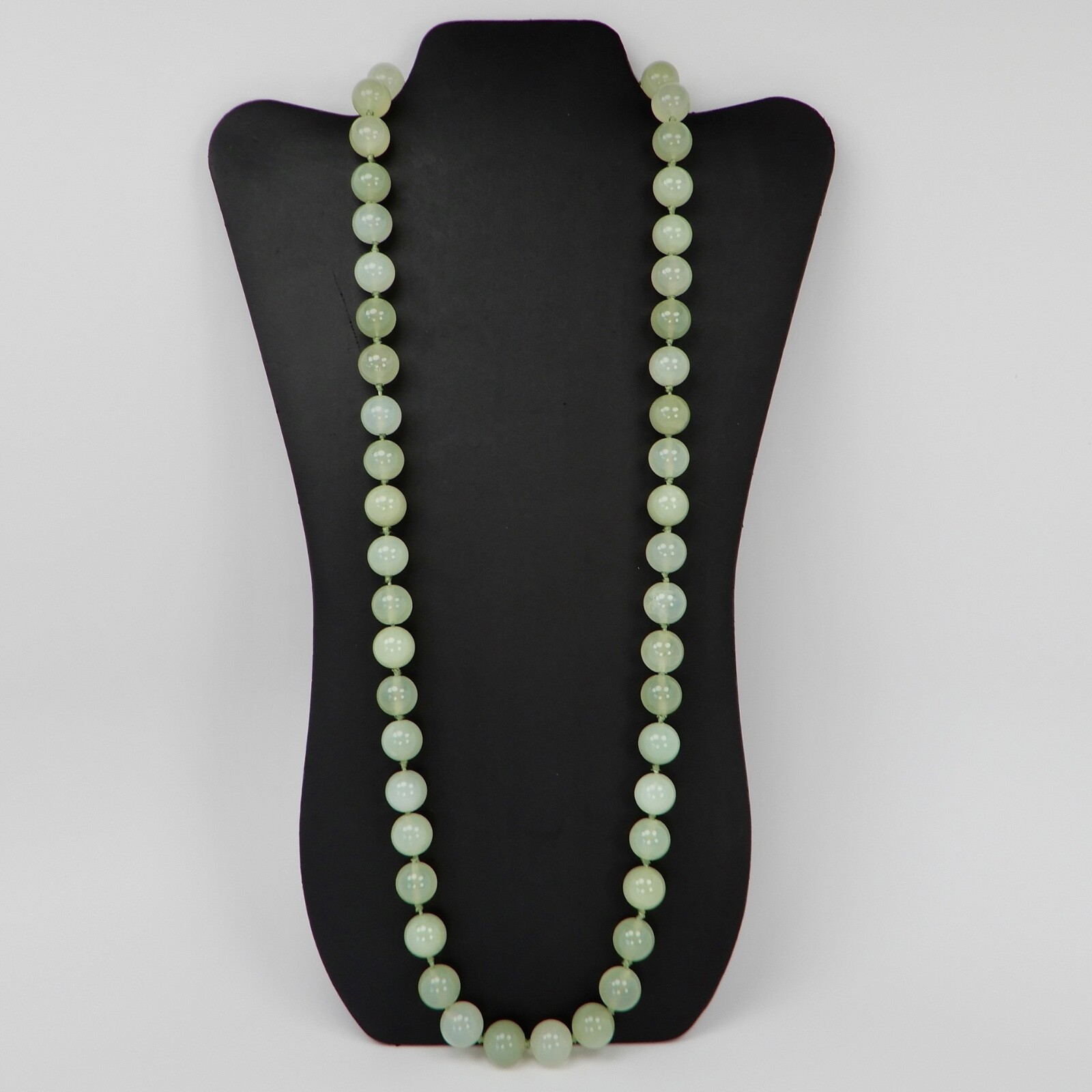 Vtg Green Jade Knotted 14mm Bead Necklace 31” .925 Silver Filigree Clasp 187 gr