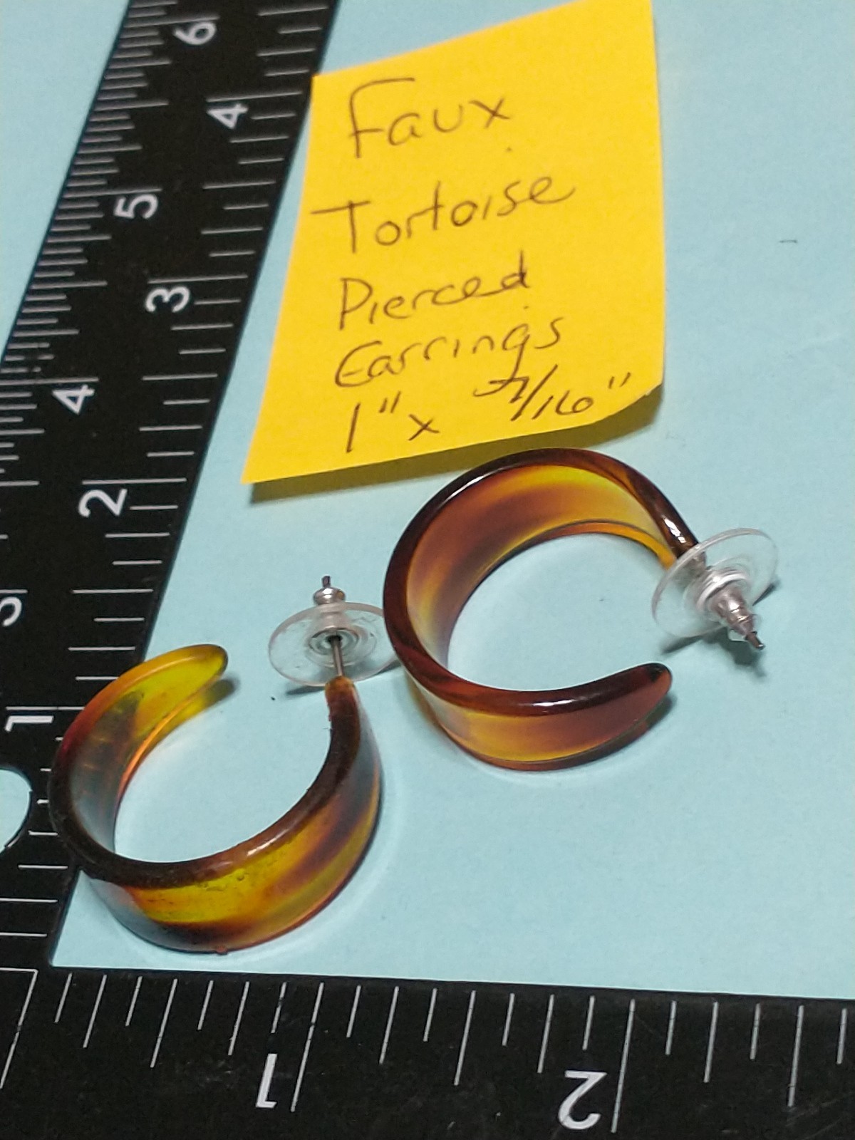 FAUX TORTOISE Shell Acrylic Hoop Earrings PIERCED 1″ X 7/16″ Classic RETRO