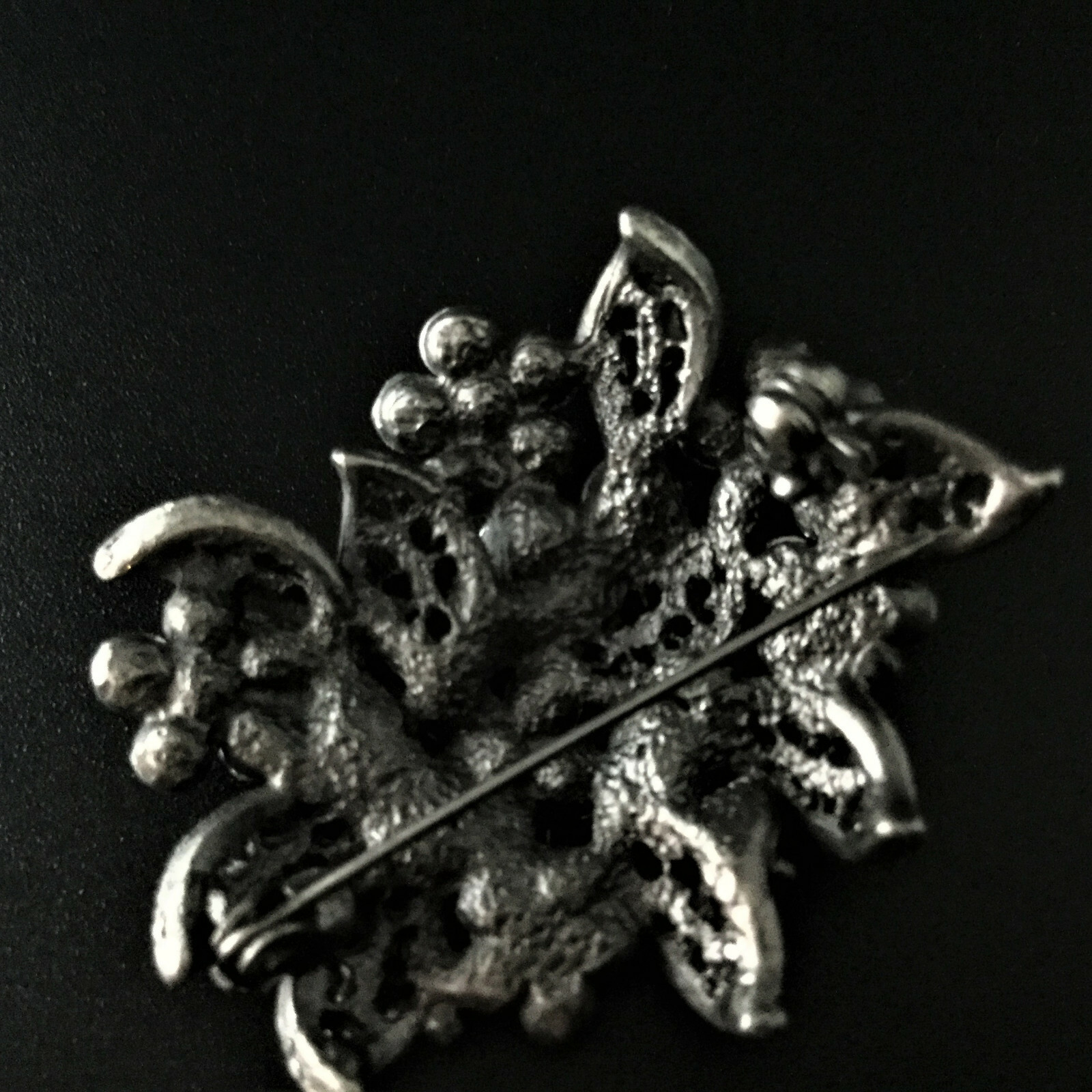 Brooch Silver Tone with White Rhinestones Vintage 1.5″ x 1.5″