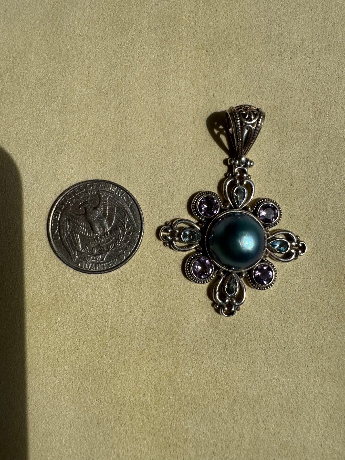 Blue pearl and blue/purple stone sterling silver 925 pendant Thailand