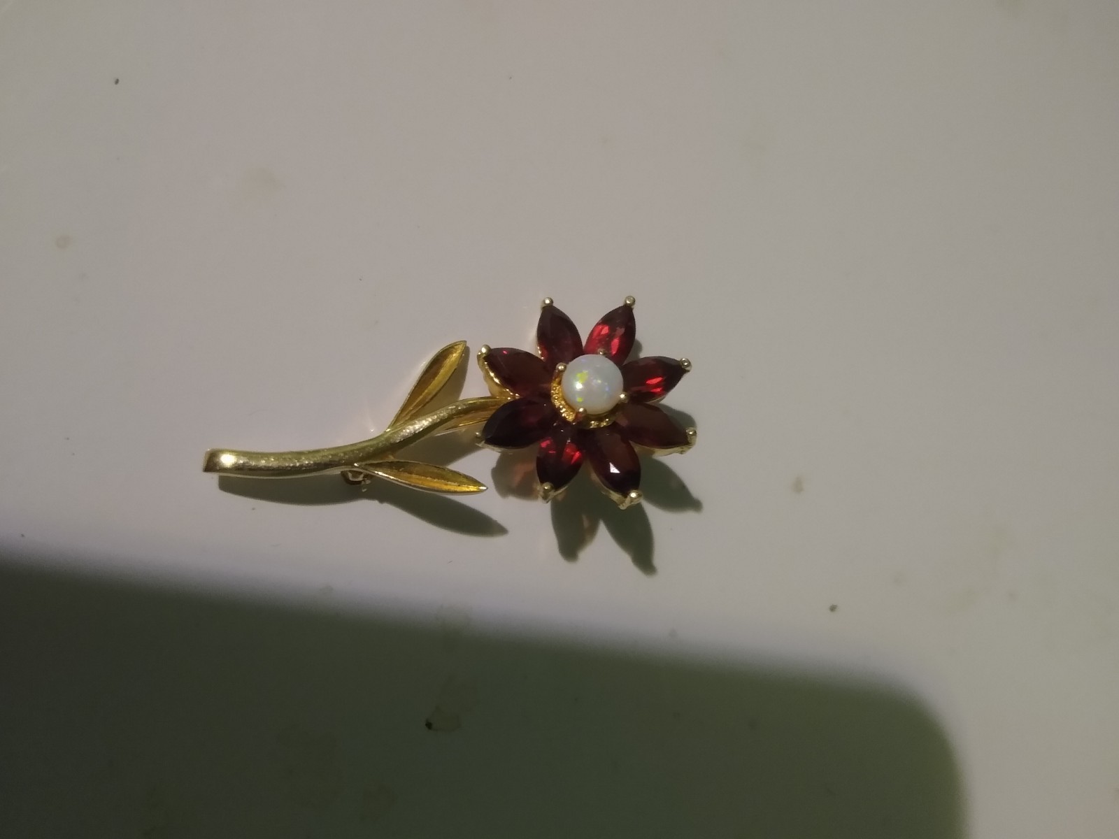 OPAL AND GARNET 14K YELLOW GOLD FLOWER PIN BROOCH